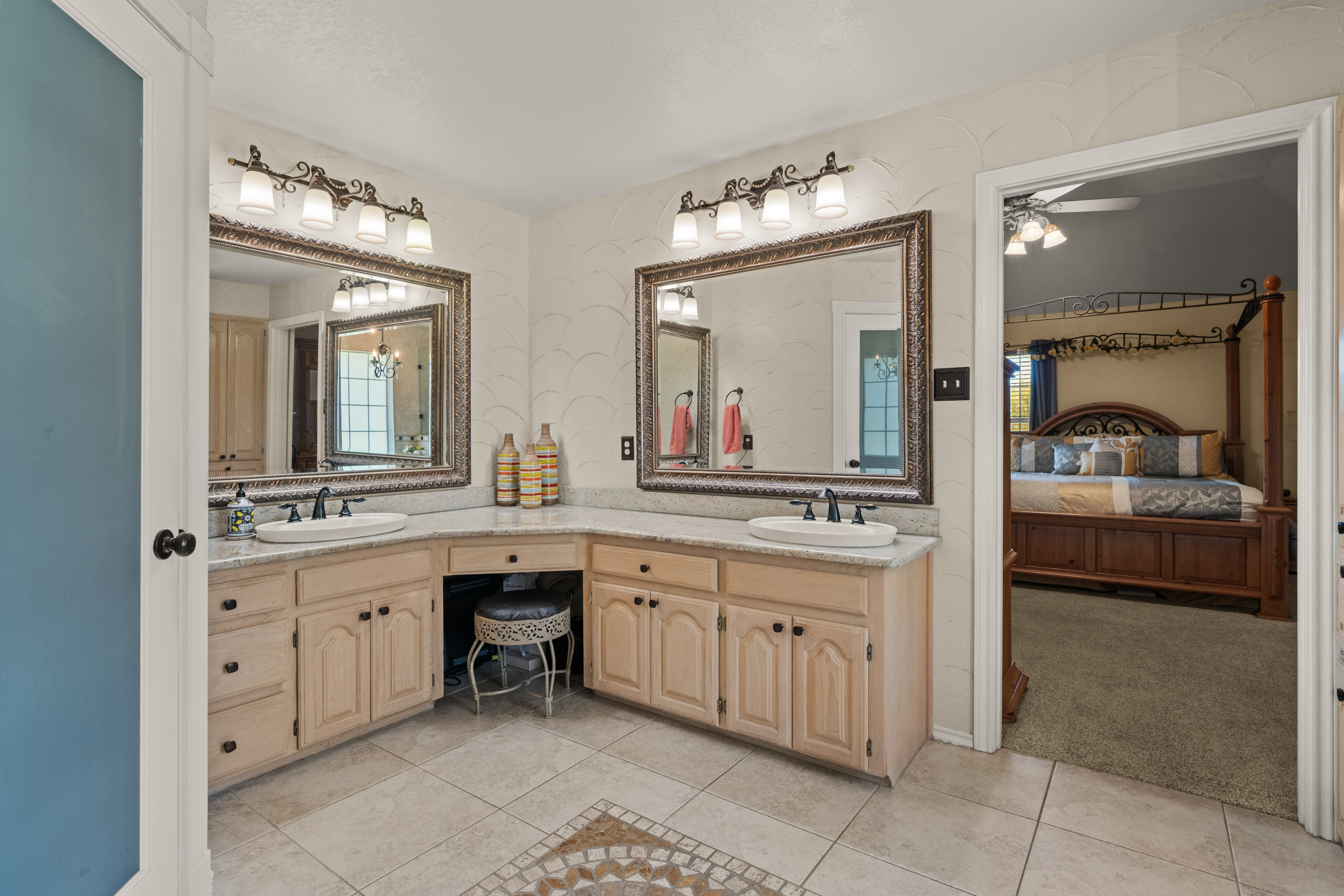 Caddo Mills, Texas, 75135, United States, 4 Bedrooms Bedrooms, ,3 BathroomsBathrooms,Residential,For Sale,2006415