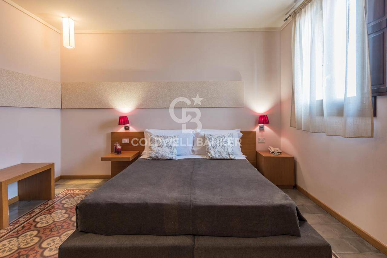 Ragusa, Ragusa, 97100, IT, 11 Bedrooms Bedrooms, ,11 BathroomsBathrooms,Residential,For Sale,1686874