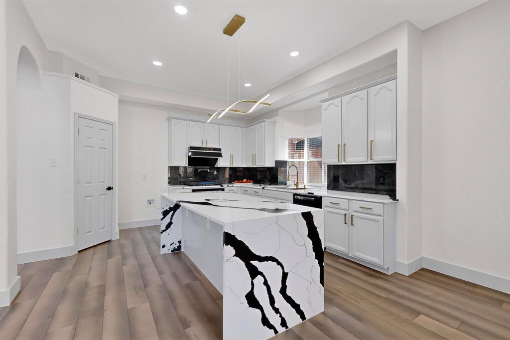 Frisco, Texas, 75033, United States, 5 Bedrooms Bedrooms, ,4 BathroomsBathrooms,Residential,For Sale,2005680