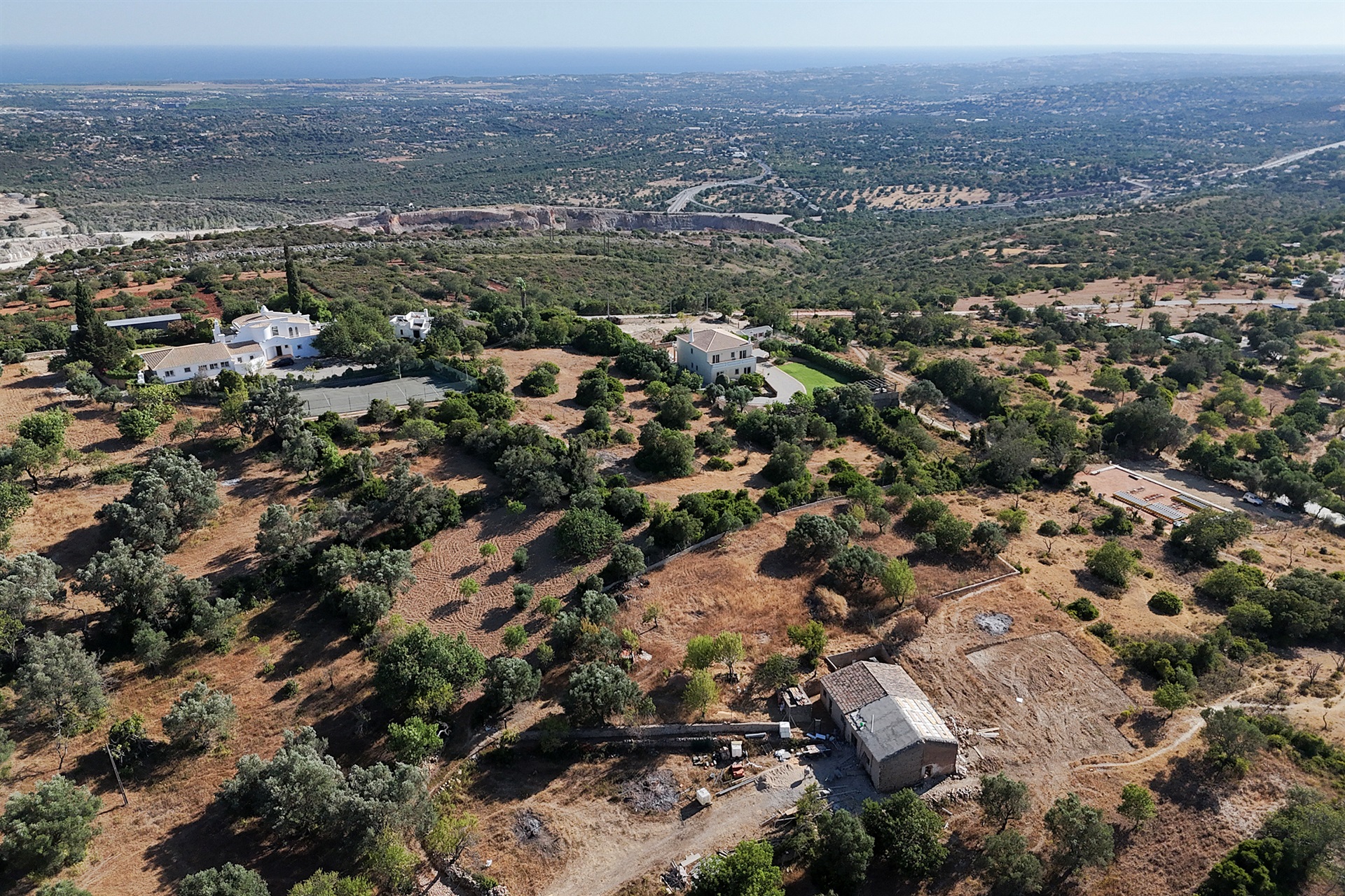  Terreno com ruina for Sale - 物件實景