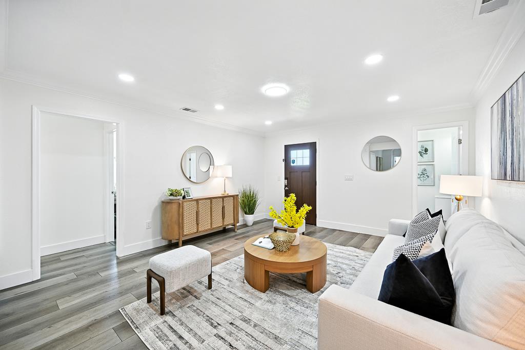 San Mateo, California, 94401, United States, 3 Bedrooms Bedrooms, ,2 BathroomsBathrooms,Residential,For Sale,1917266