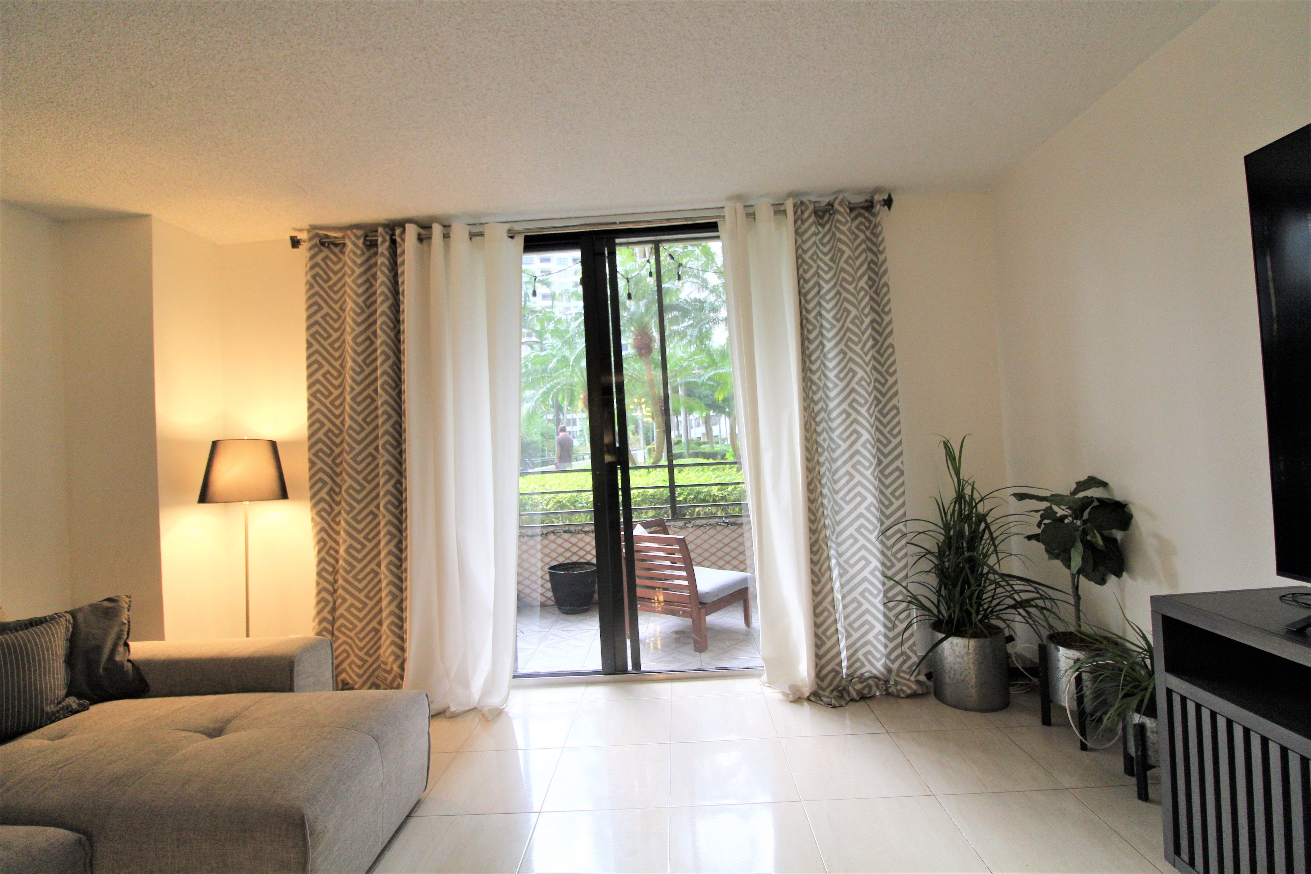  2500 Parkview Dr, Hallandale Beach, FL, 33009 - 物件實景