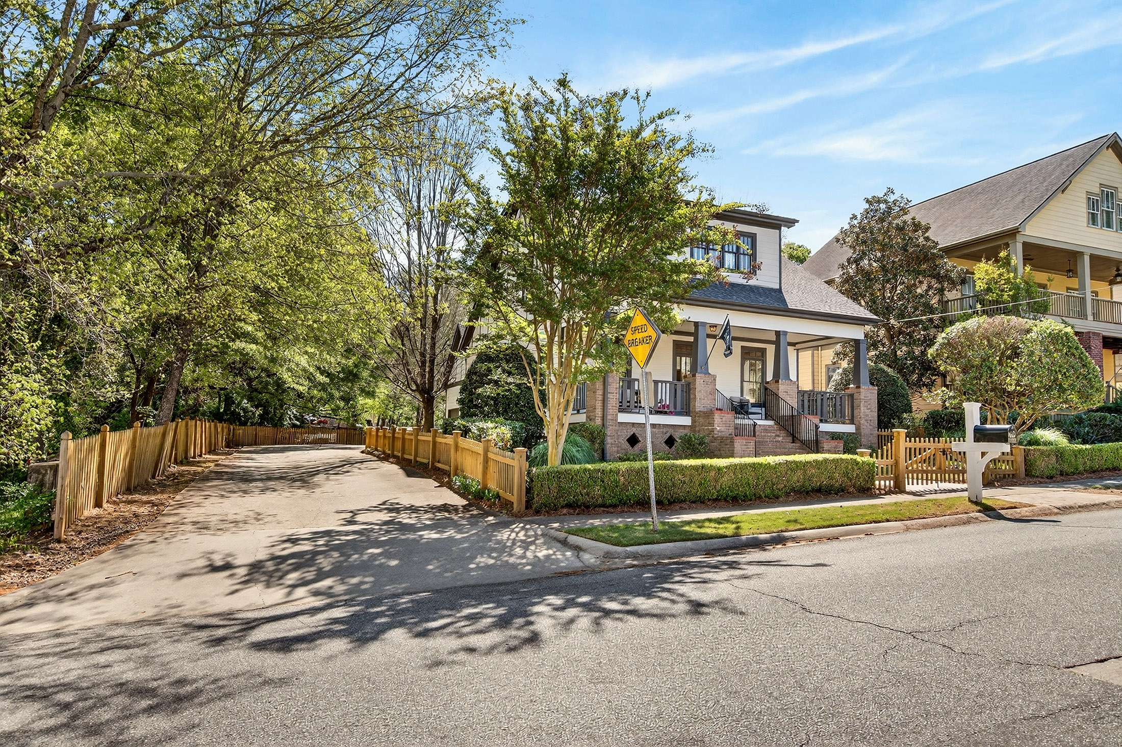  Smyrna Home Blends Space, Flexibility and an Unbeatable Lifestyle - 物件實景