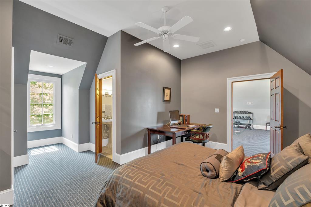 Marietta, South Carolina, 29661, United States, 4 Bedrooms Bedrooms, ,7 BathroomsBathrooms,Residential,For Sale,1940358