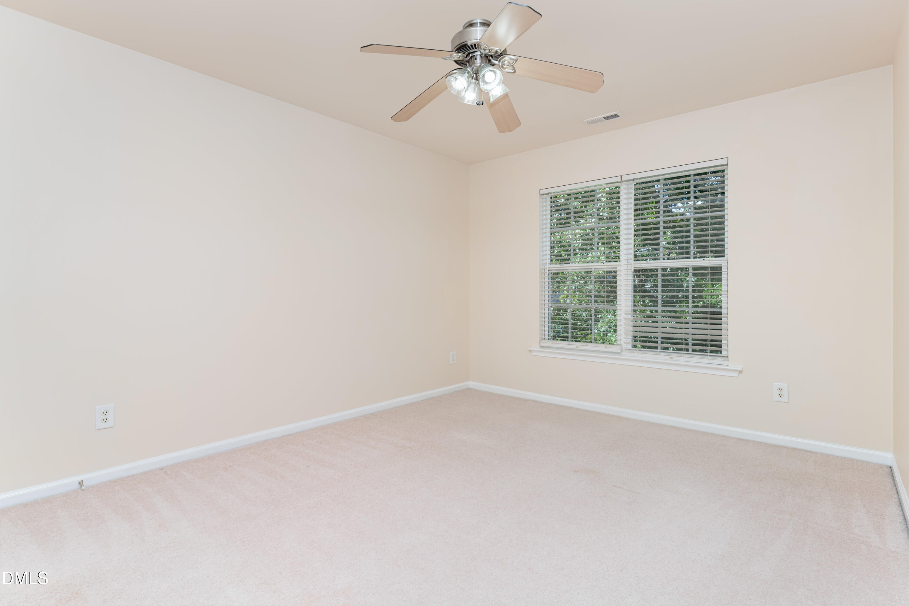 Raleigh, North Carolina, 27614, United States, 4 Bedrooms Bedrooms, ,3 BathroomsBathrooms,Residential,For Sale,1961308