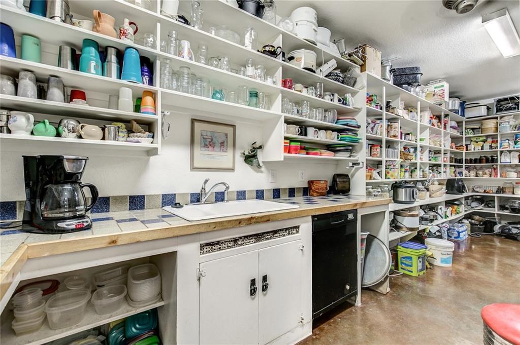 6048 County Road 1229, Godley, Texas, 76044, United States, 7 Bedrooms Bedrooms, ,7 BathroomsBathrooms,Residential,For Sale,6048 County Road 1229,384667
