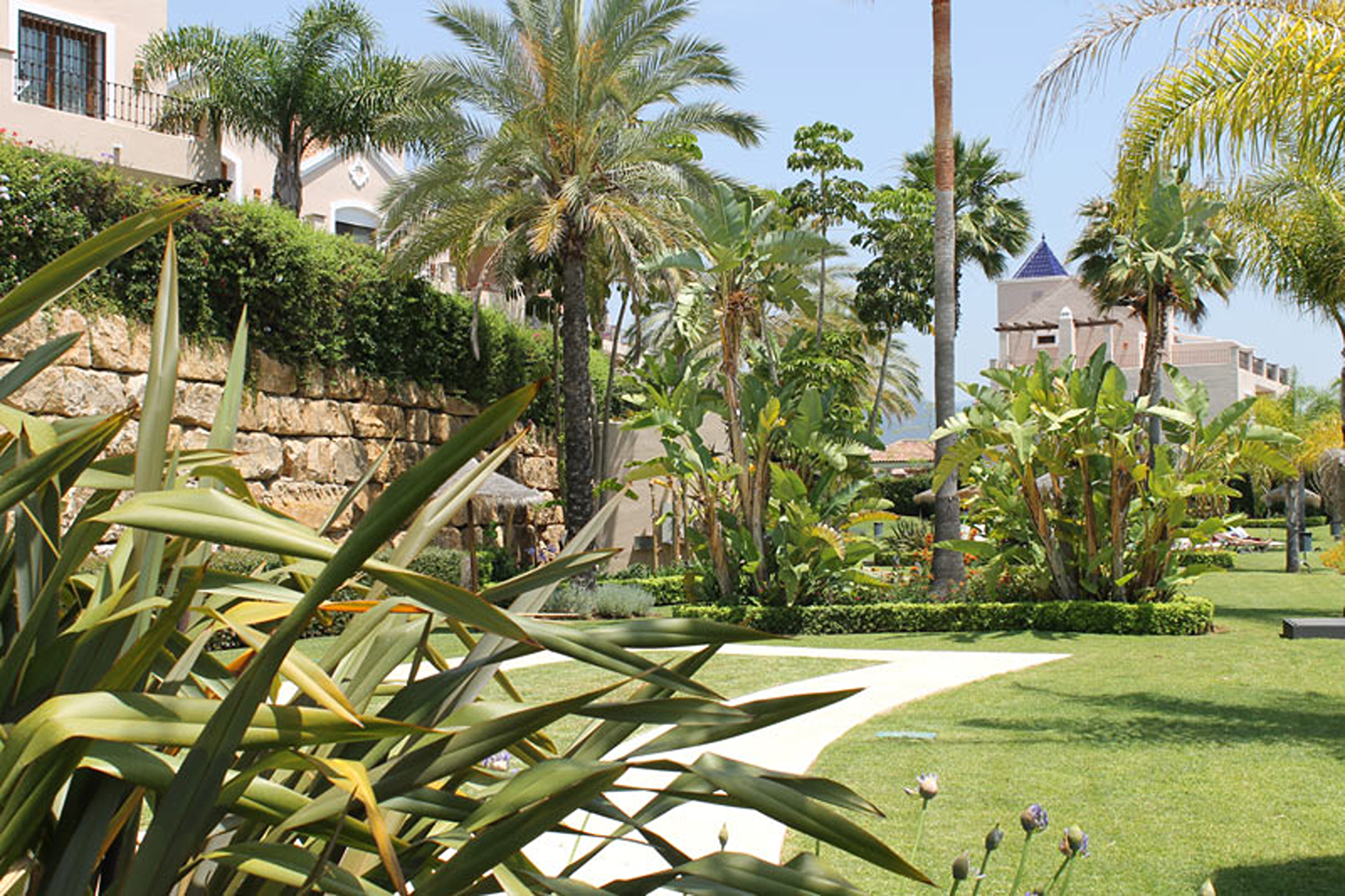  Garden townhouse with sea views in El Paraíso, Estepona - 物件實景