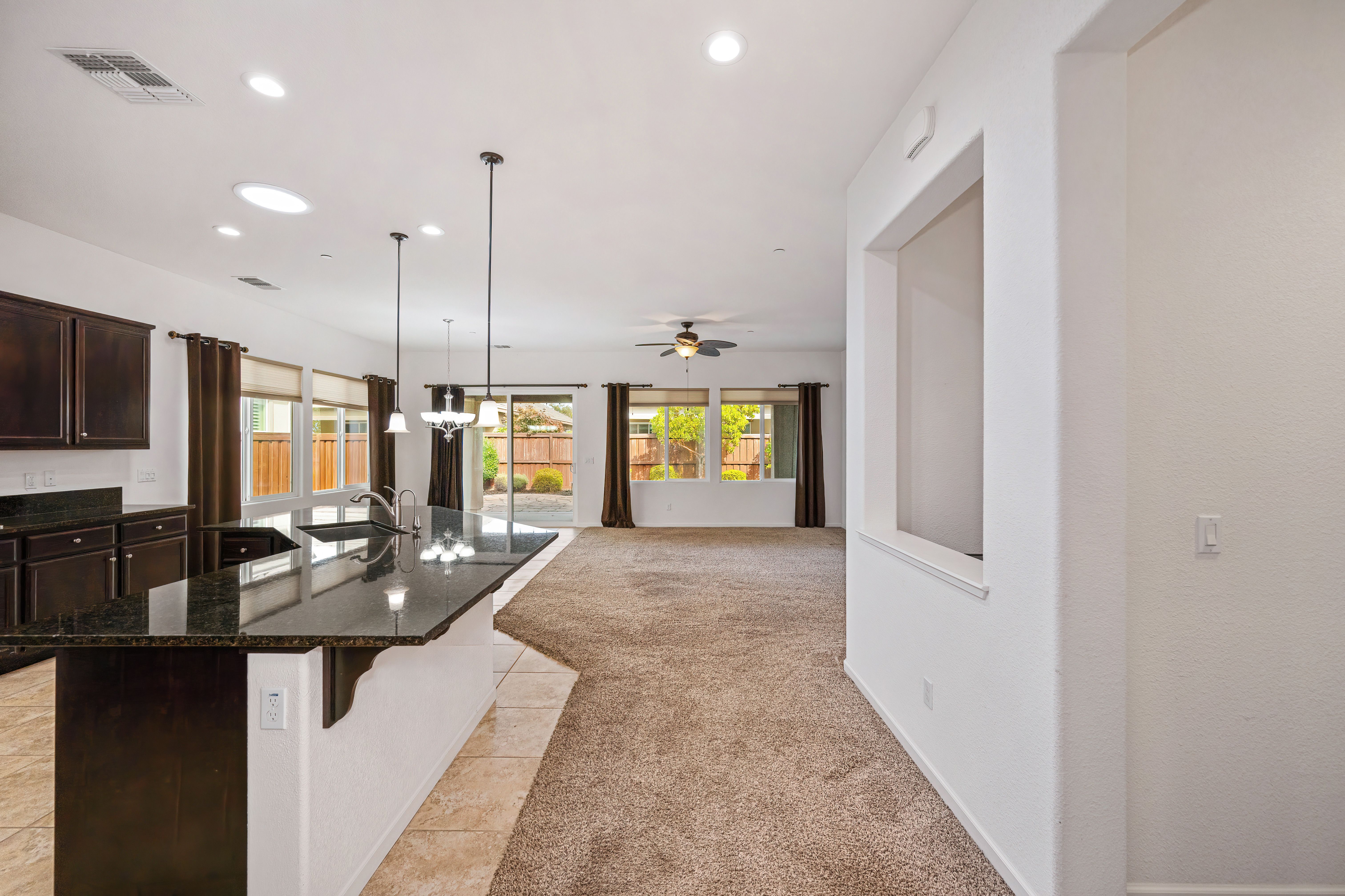  3911 Don River Lane, Sacramento, CA 95834 - 物件實景