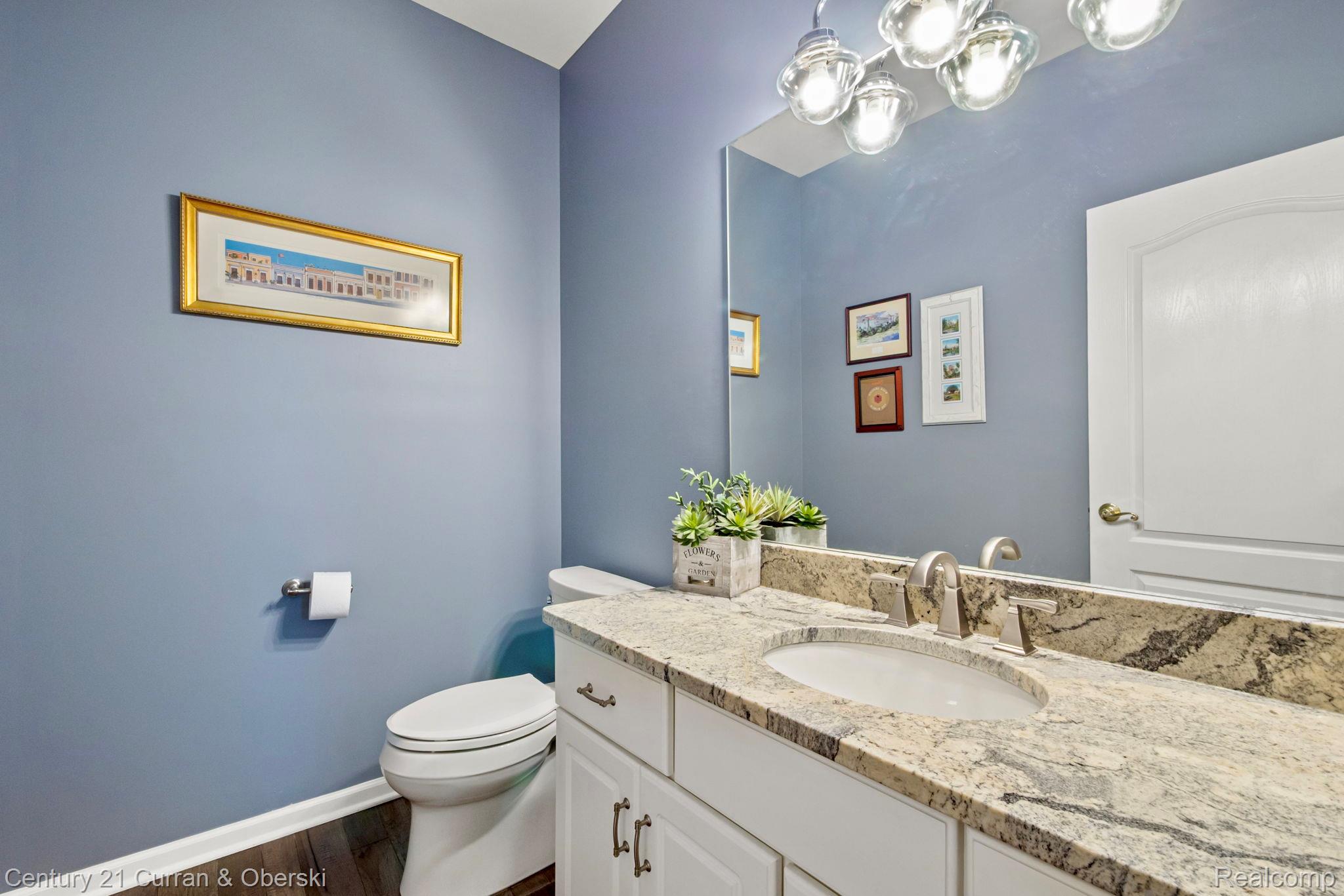 Novi, Michigan, 48374, United States, 4 Bedrooms Bedrooms, ,6 BathroomsBathrooms,Residential,For Sale,1914653