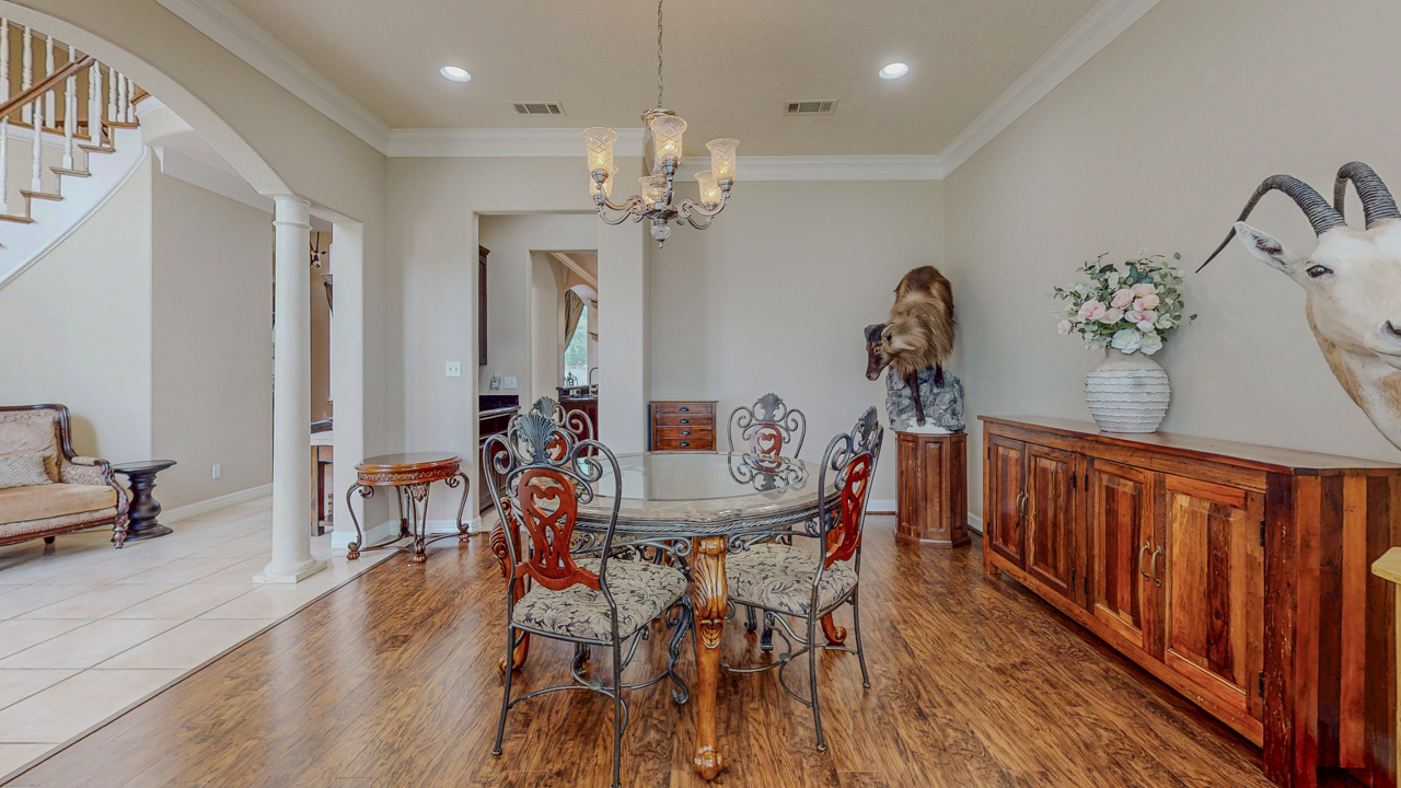 Orange, Texas, 77630, United States, 3 Bedrooms Bedrooms, ,5 BathroomsBathrooms,Residential,For Sale,1901539