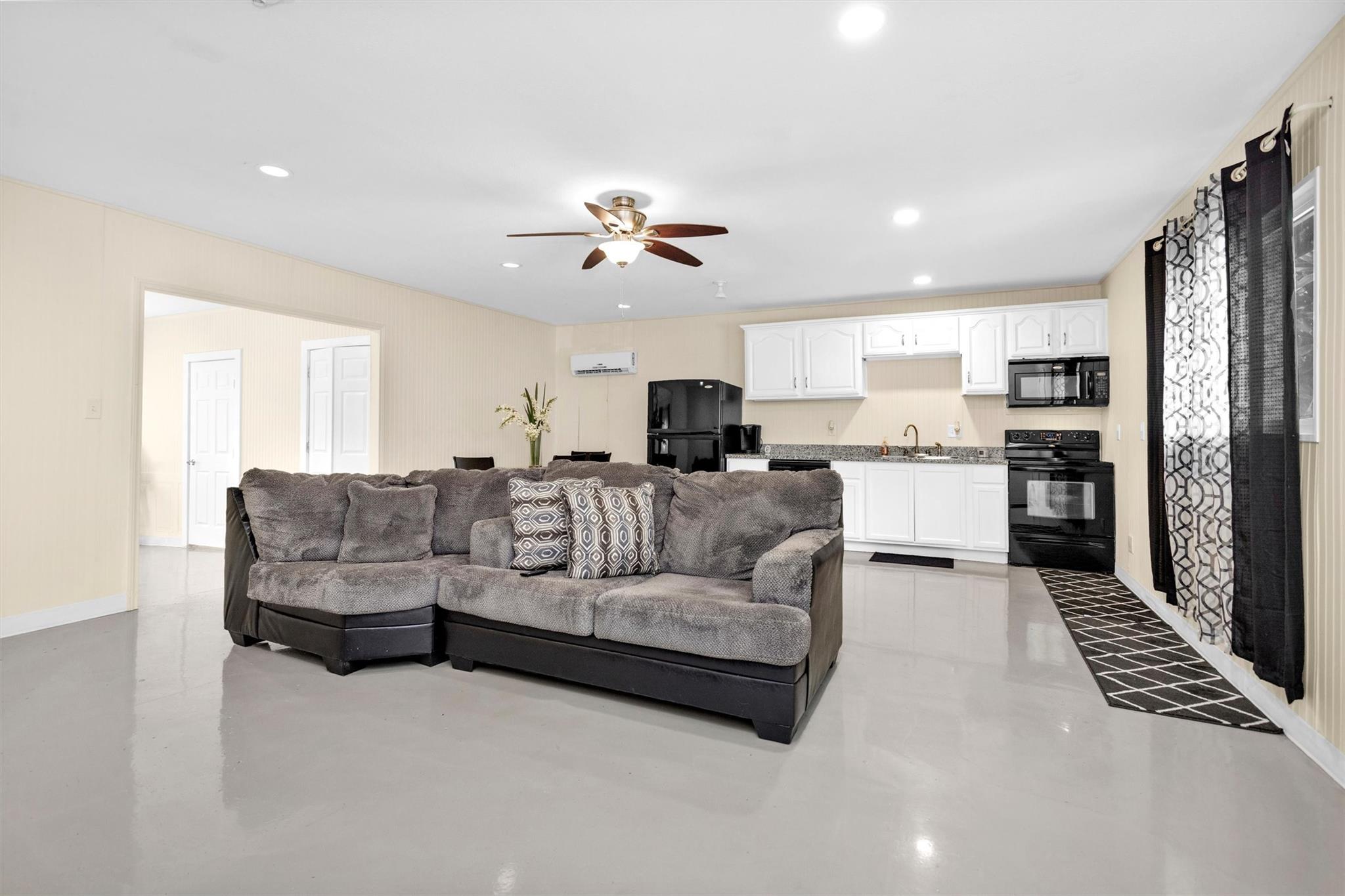 Spring, Texas, 77386, United States, 3 Bedrooms Bedrooms, ,4 BathroomsBathrooms,Residential,For Sale,1978750