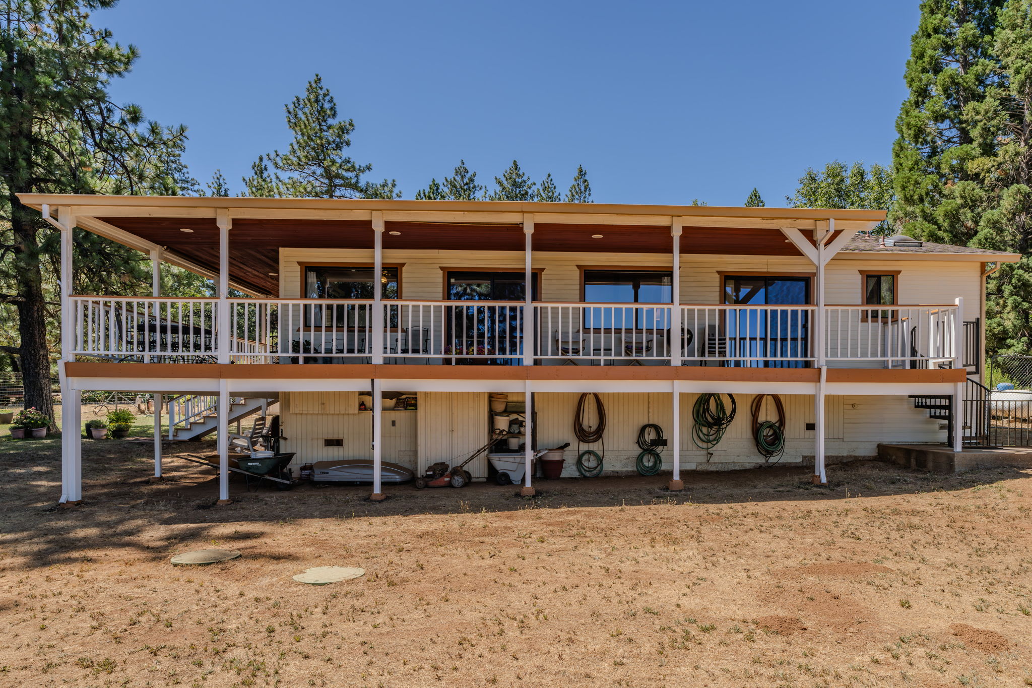  Panoramic Blue Mountain Views on One Usable Acre - 物件實景