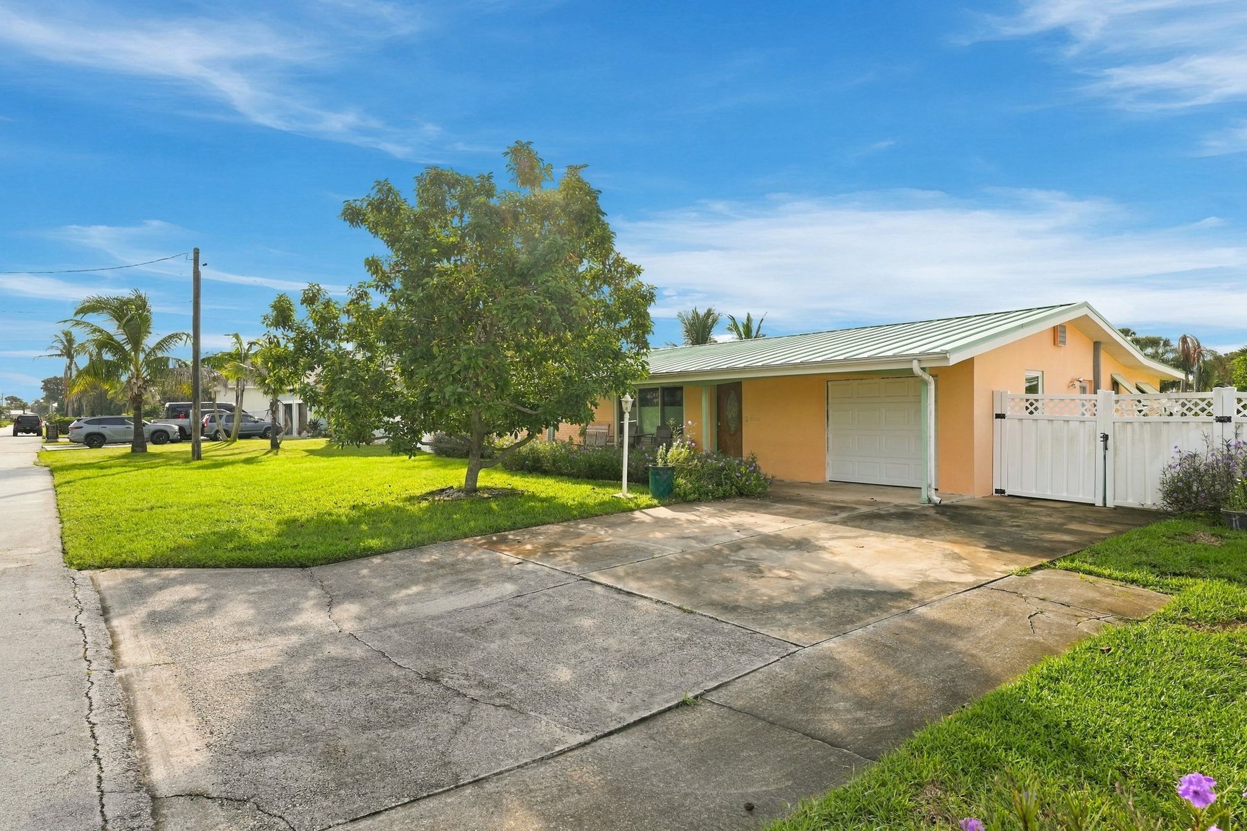  6 Venetian Way B, Indian Harbour Beach, FL, 32937 - 物件實景
