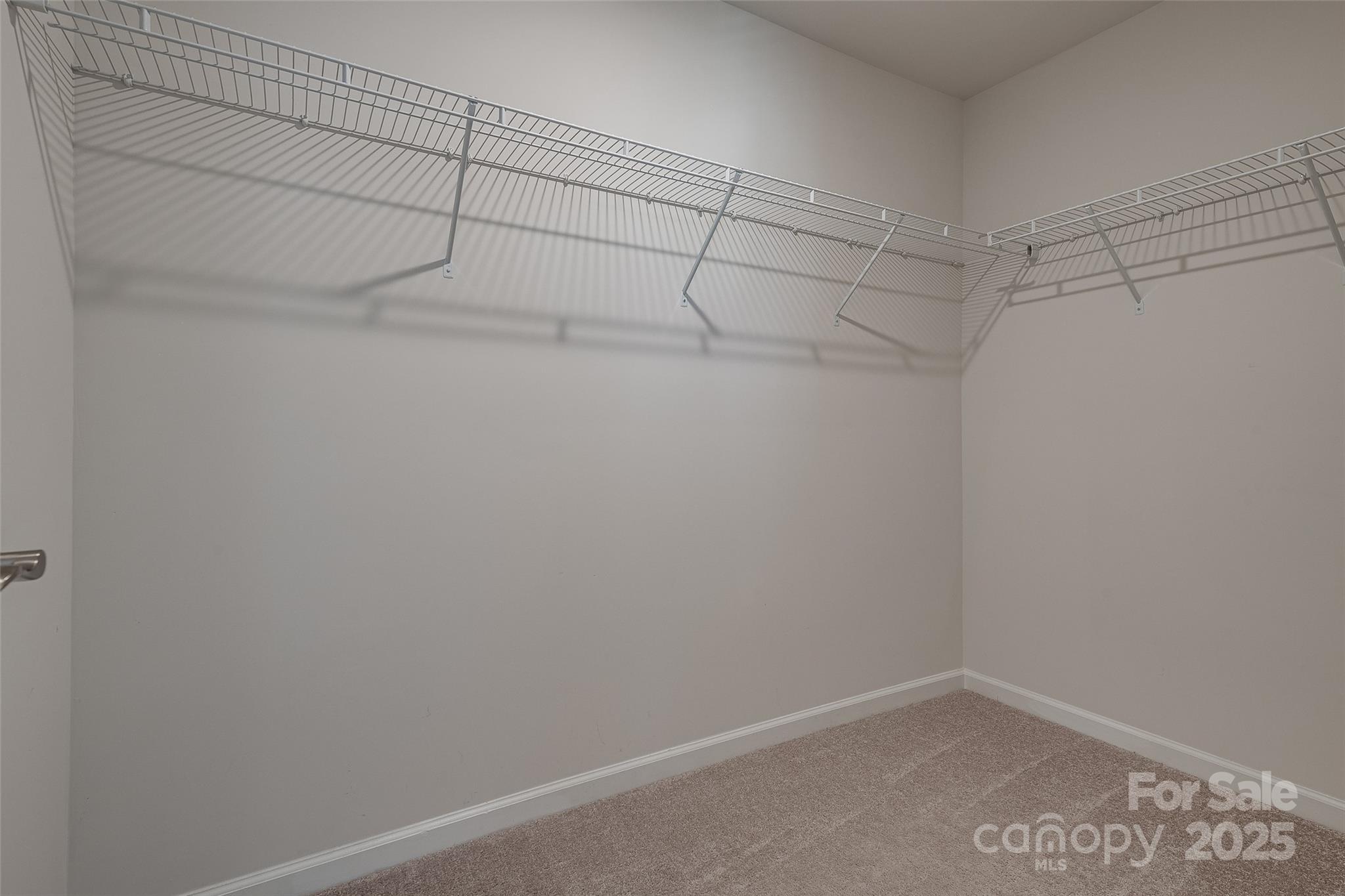 Charlotte, North Carolina, 28273, United States, 4 Bedrooms Bedrooms, ,3 BathroomsBathrooms,Residential,For Sale,1988941