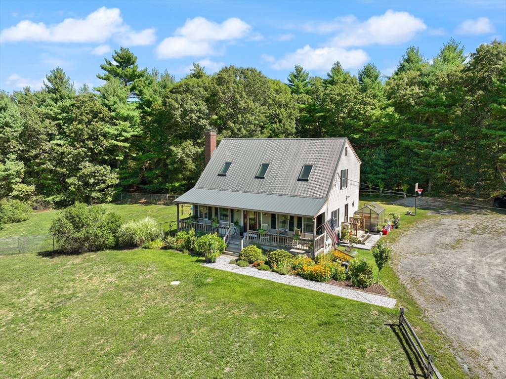 Middleboro, Massachusetts, 02346, United States, 4 Bedrooms Bedrooms, ,2 BathroomsBathrooms,Residential,For Sale,1938573