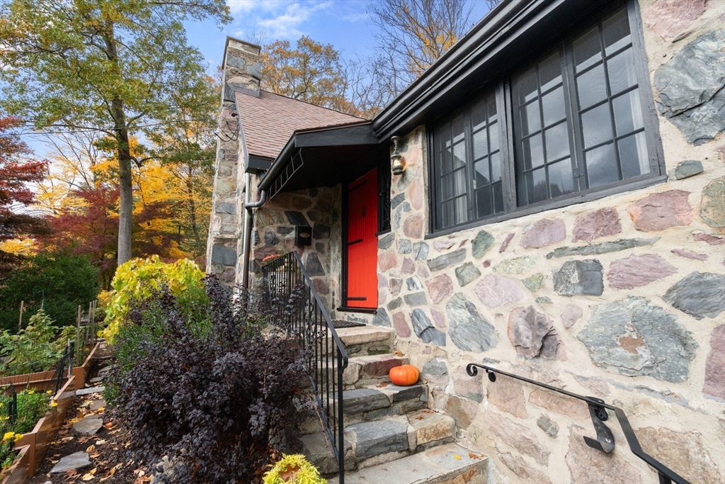 Boston, Massachusetts, 02130, United States, 4 Bedrooms Bedrooms, ,3 BathroomsBathrooms,Residential,For Sale,1987841