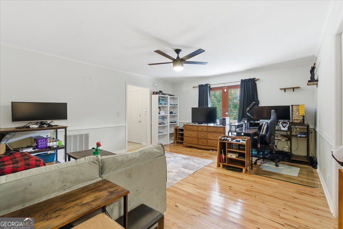 Douglasville, Georgia, 30135, United States, 5 Bedrooms Bedrooms, ,3 BathroomsBathrooms,Residential,For Sale,1988782