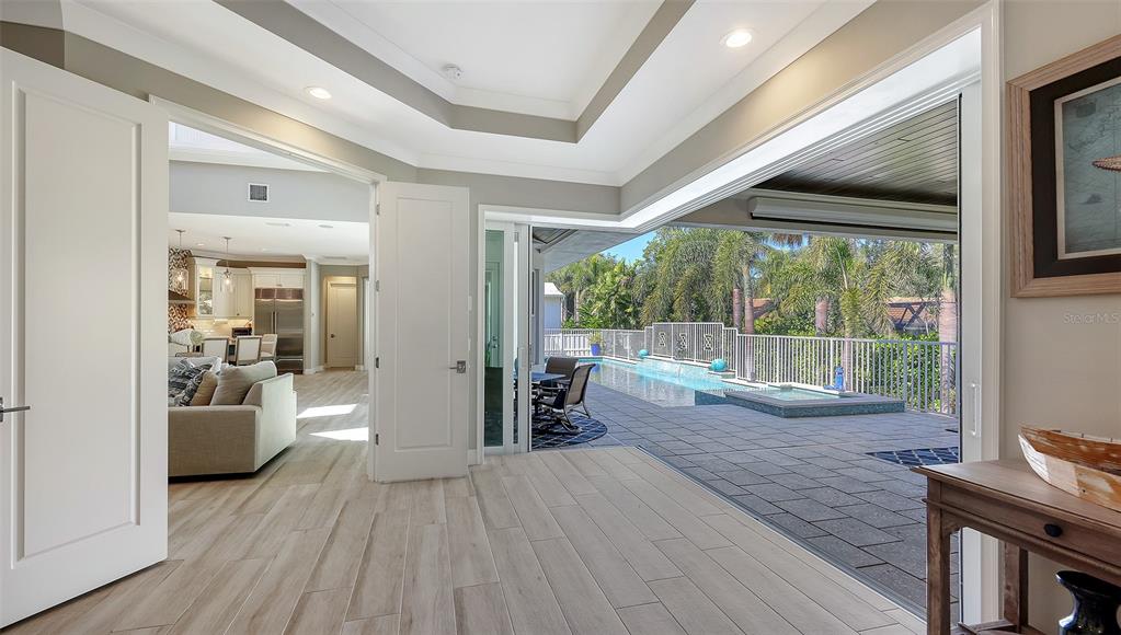 Sarasota, Florida, 34236, United States, 3 Bedrooms Bedrooms, ,4 BathroomsBathrooms,Residential,For Sale,1987814