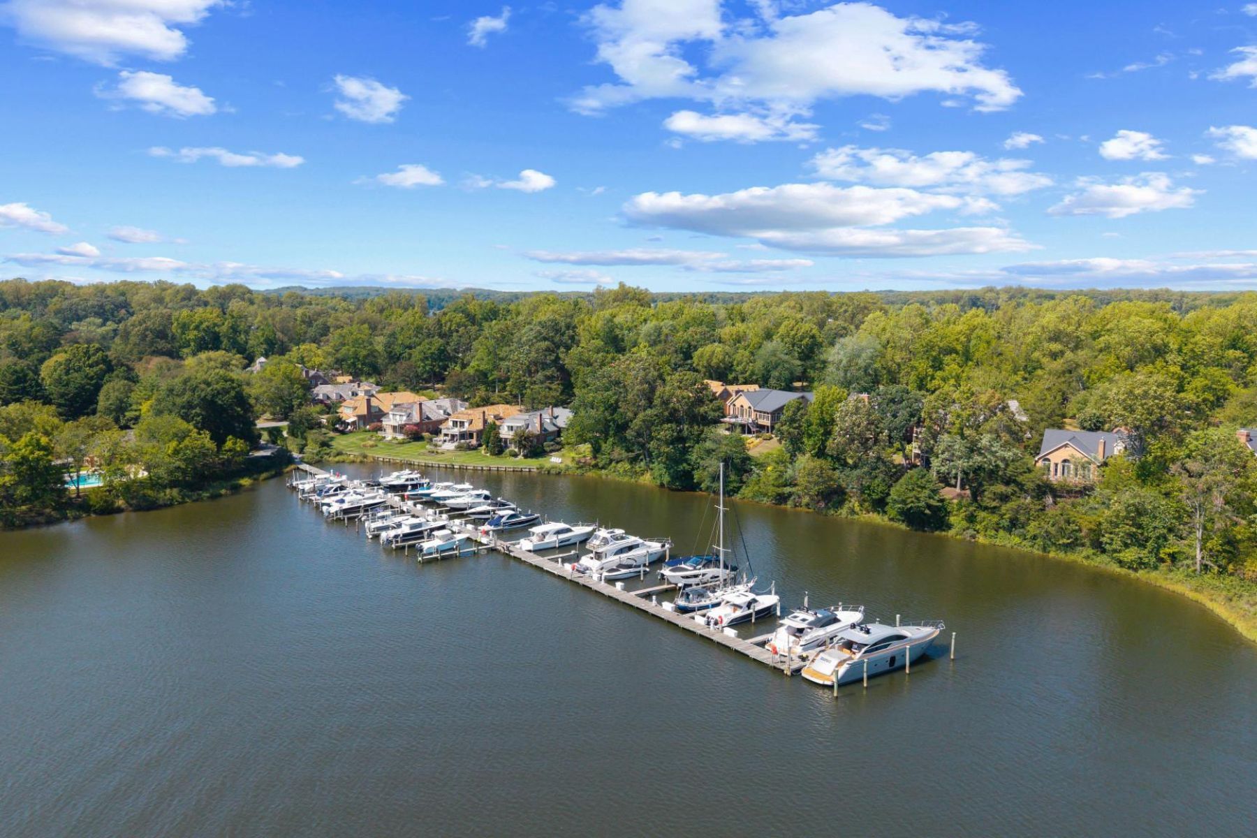  720 South River Landing Road, Edgewater, MD, 21037 - 物件實景