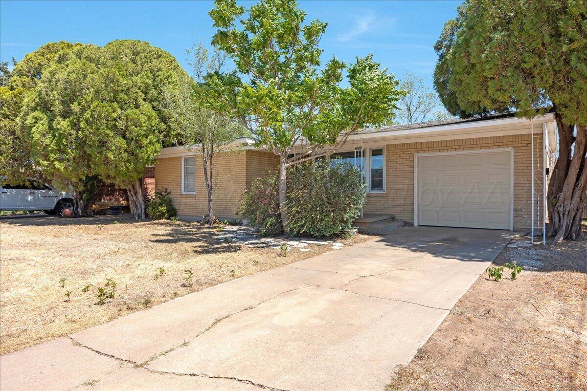 35th Ave, Amarillo, TX 79109 #1