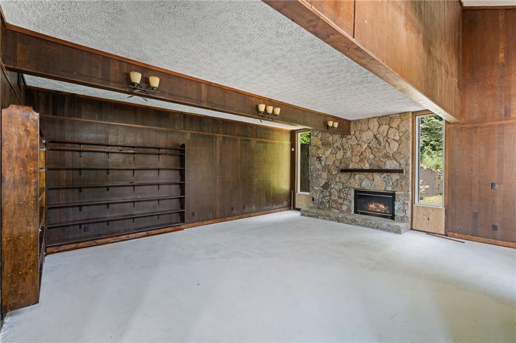 Dahlonega, Georgia, 30533, United States, 4 Bedrooms Bedrooms, ,4 BathroomsBathrooms,Residential,For Sale,1976865