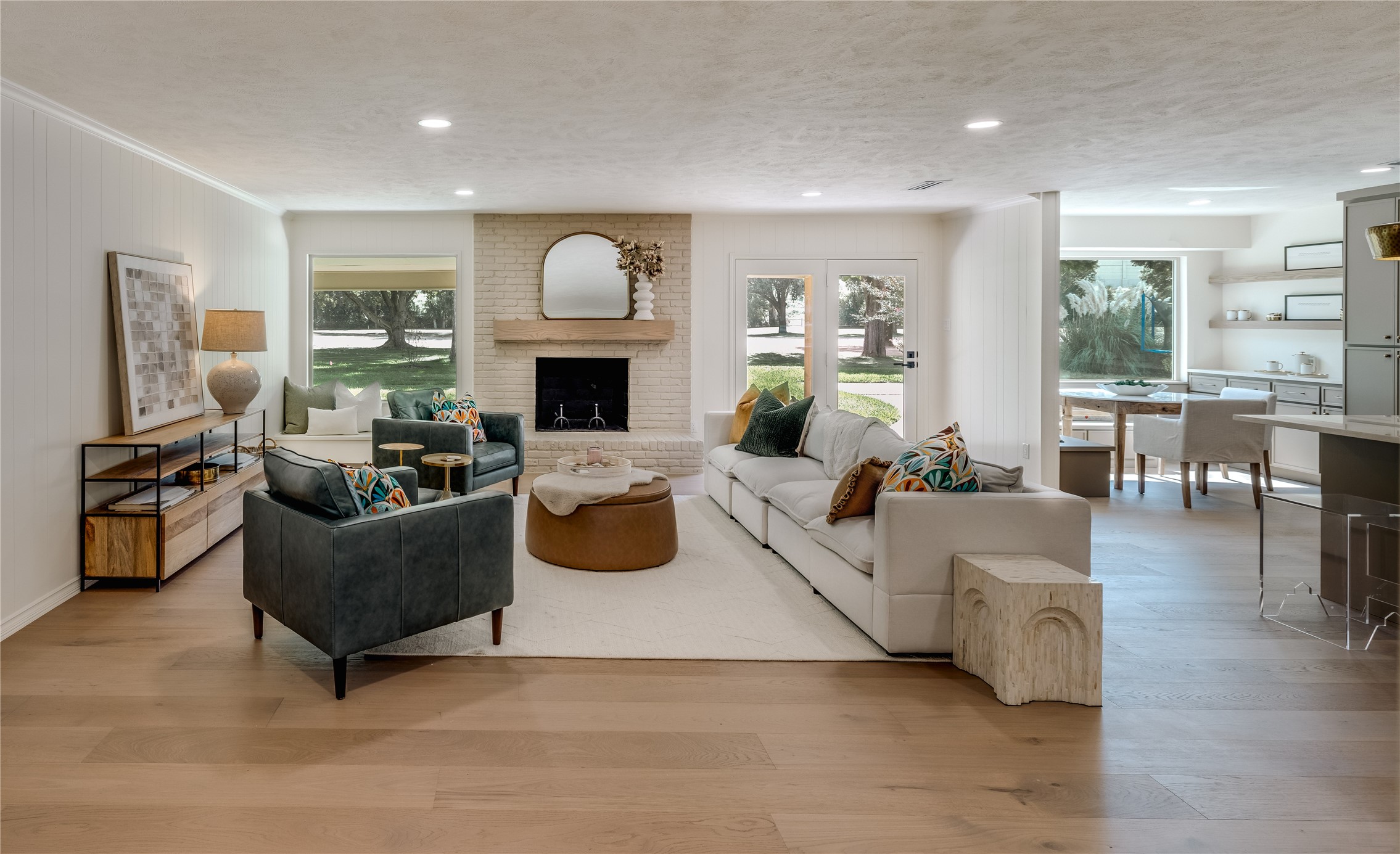 Fort Worth, Texas, 76126, United States, 4 Bedrooms Bedrooms, ,3 BathroomsBathrooms,Residential,For Sale,1971597