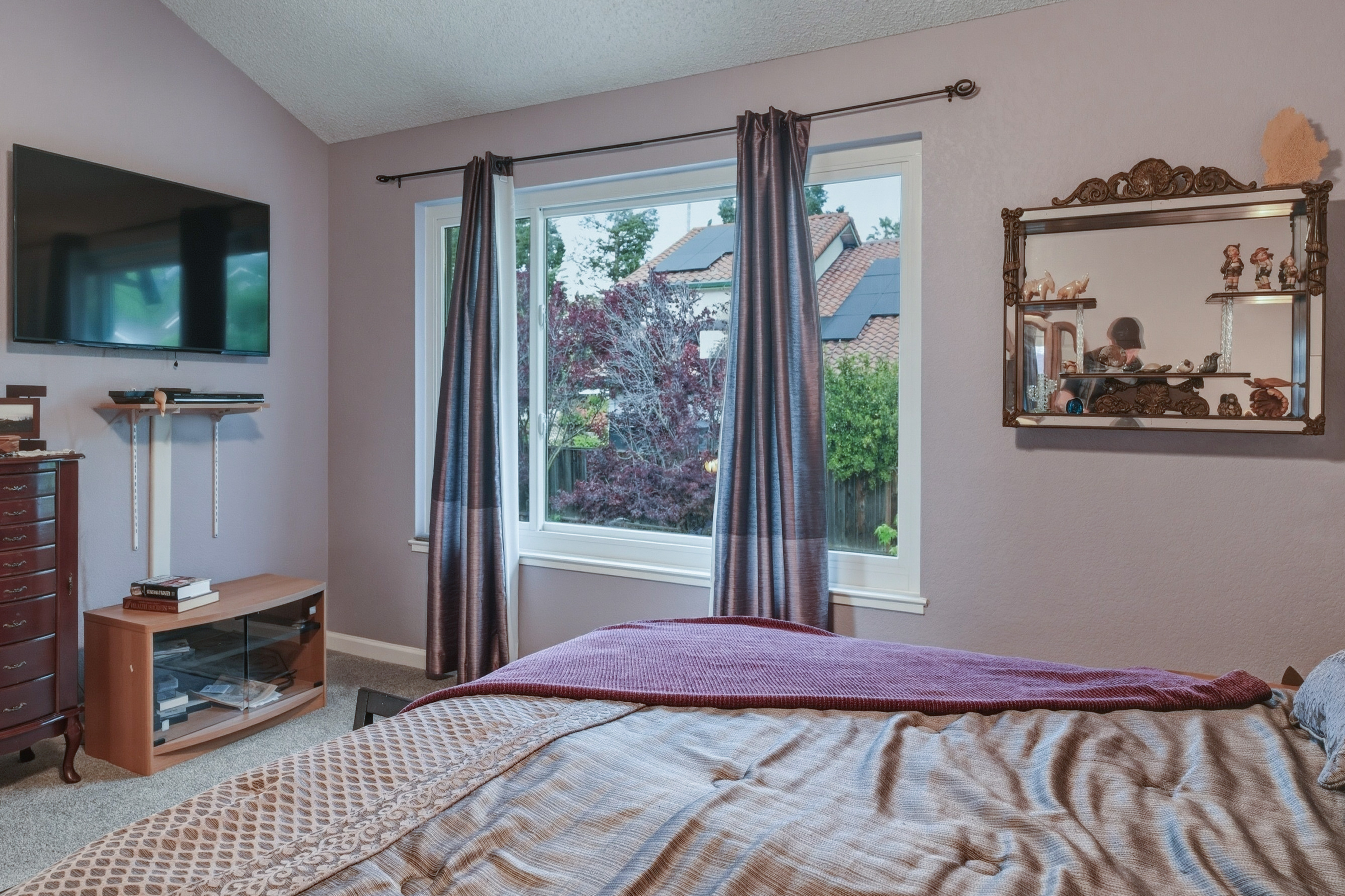  Stunningly Upgraded Home with Modern Amenities and Charm - 物件實景