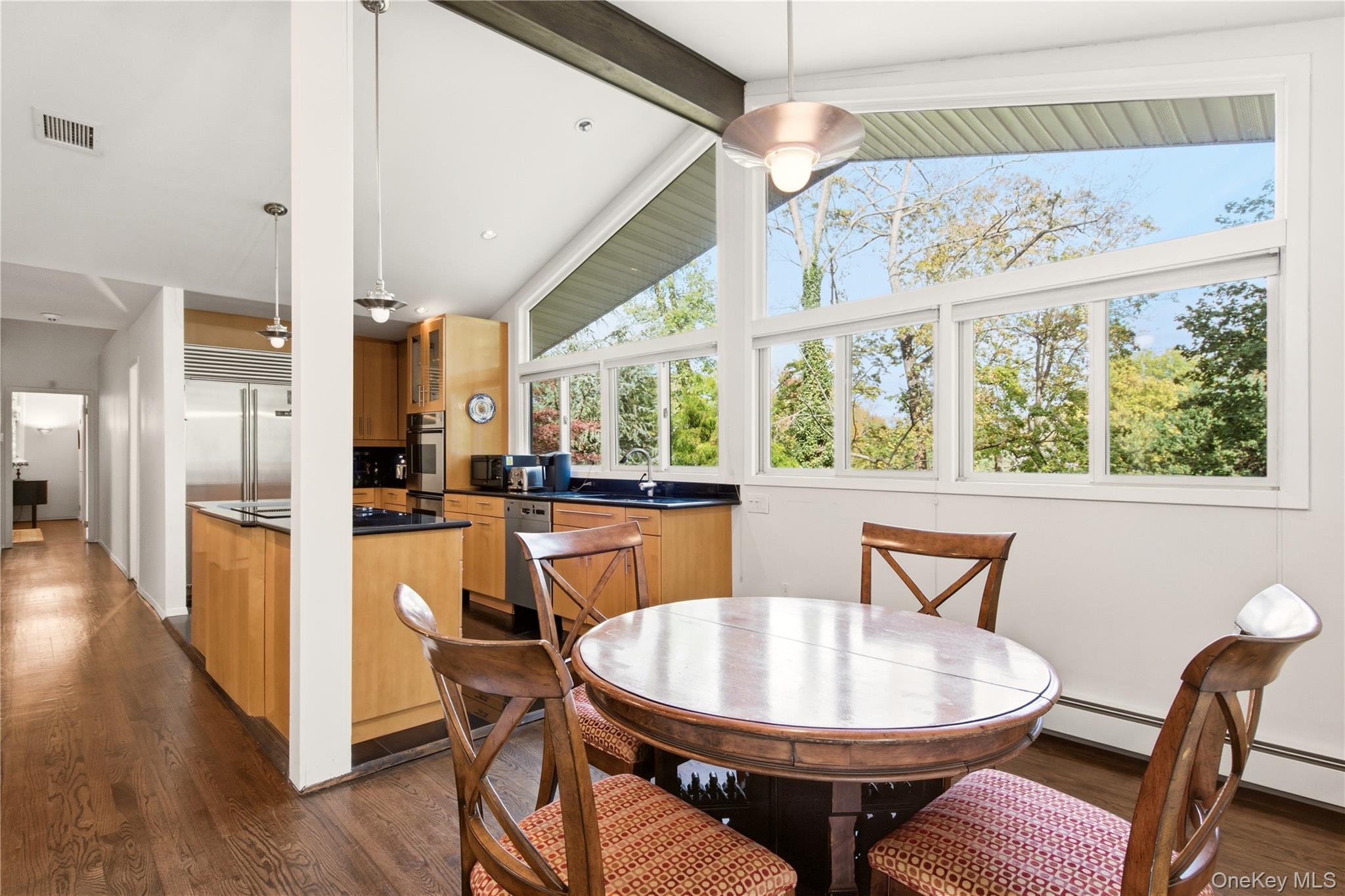  12 Sandy Hollow Road, Northport, NY, 11768 - 物件實景