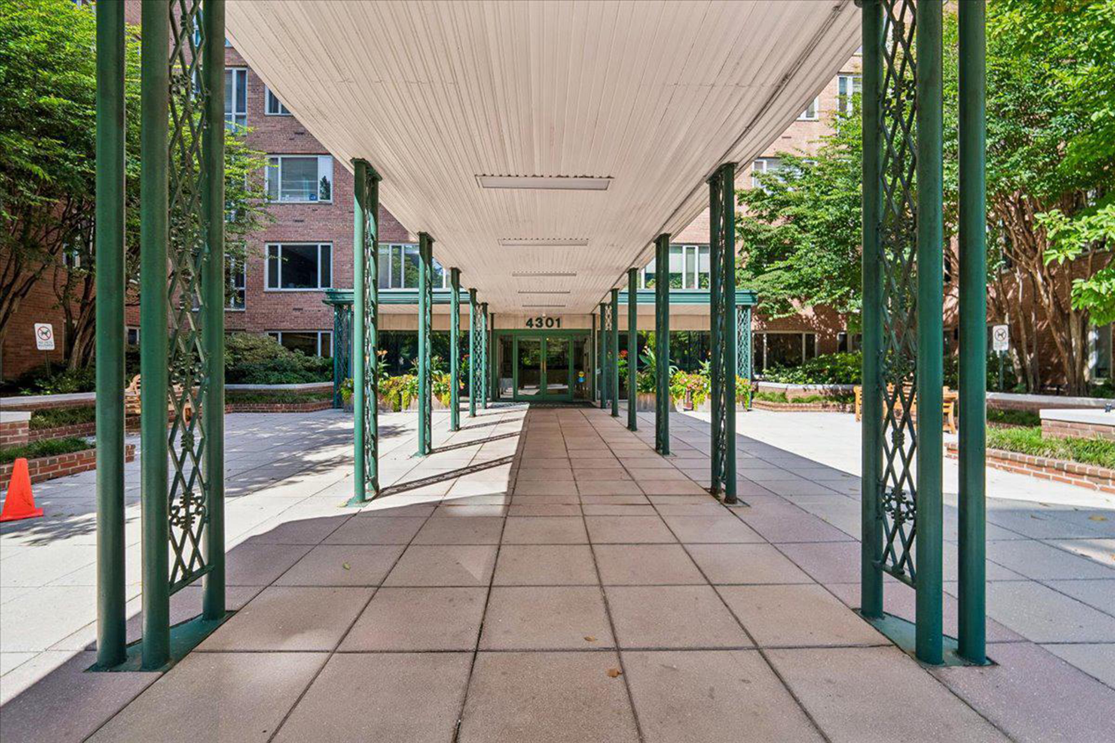  4301 Massachusetts Avenue NW, Washington, DC, 20016 - 物件實景