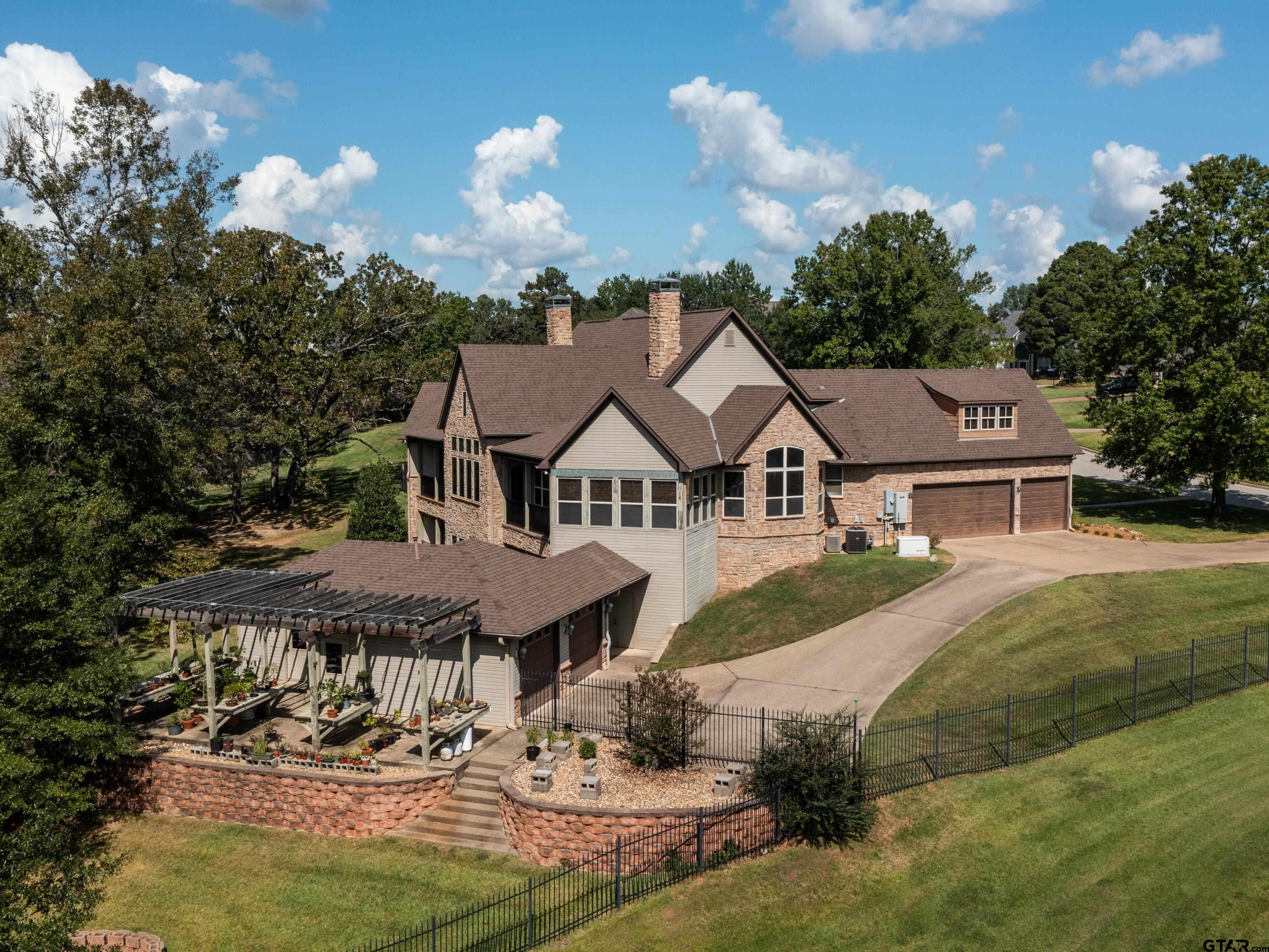 Tyler, Texas, 75703, United States, 4 Bedrooms Bedrooms, ,6 BathroomsBathrooms,Residential,For Sale,1965330