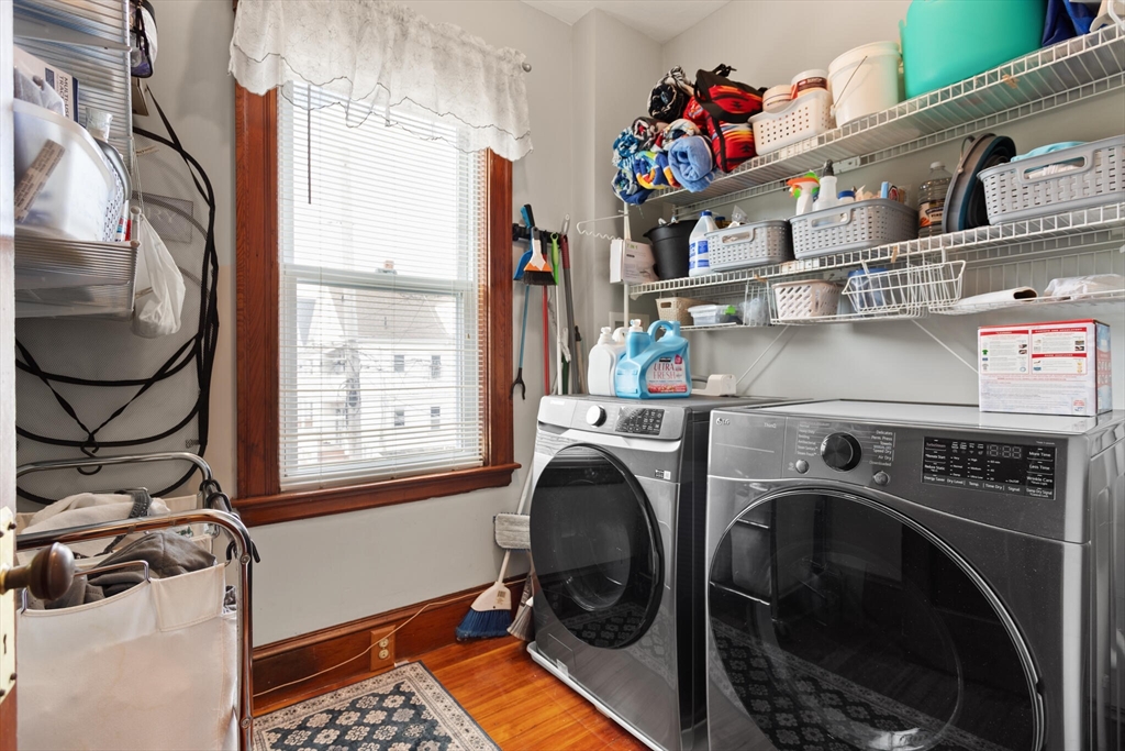 Medford, Massachusetts, 02155, United States, 4 Bedrooms Bedrooms, ,3 BathroomsBathrooms,Residential,For Sale,1923134