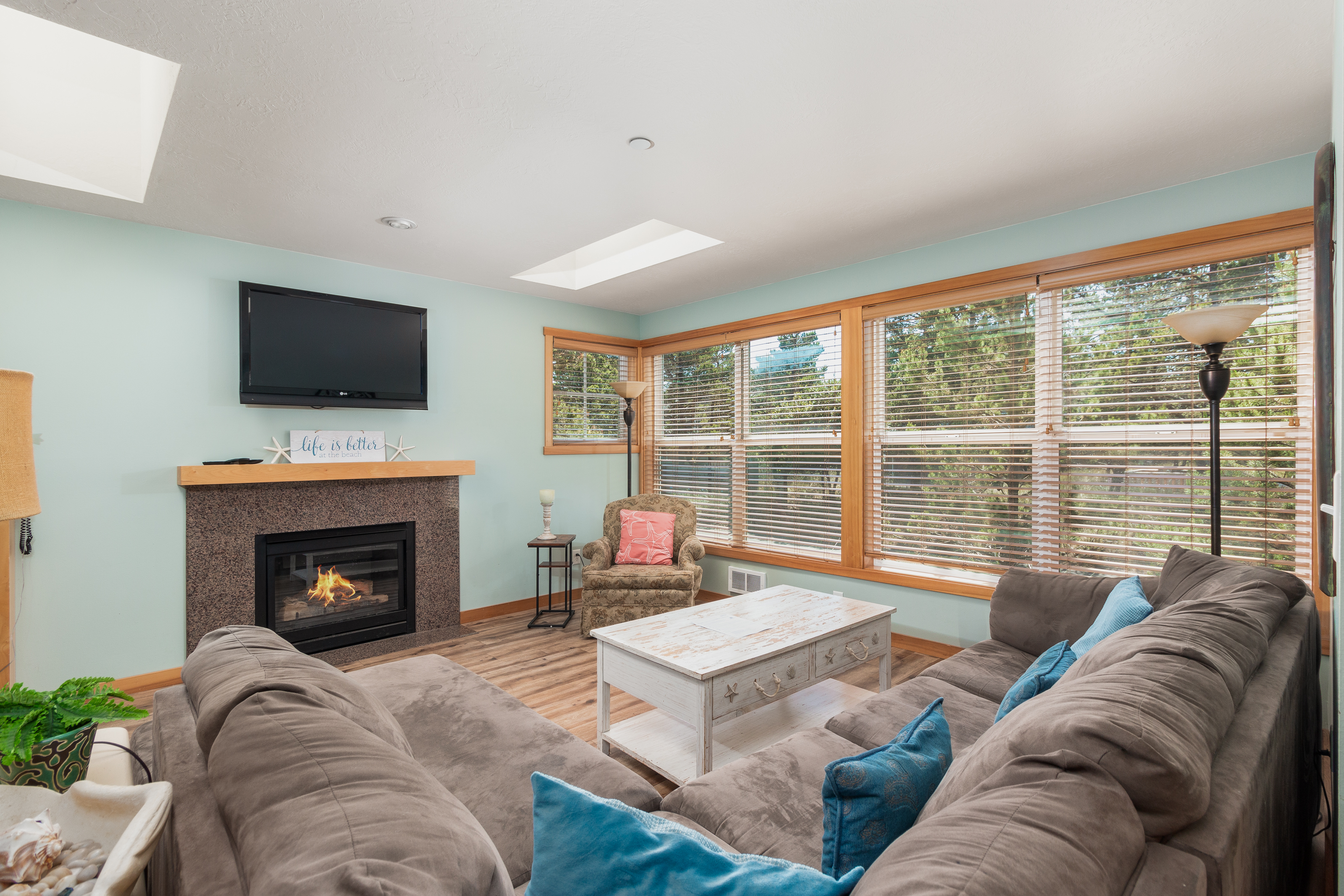 Pacific City, Oregon, 97135, United States, 3 Bedrooms Bedrooms, ,Residential,For Sale,1869941