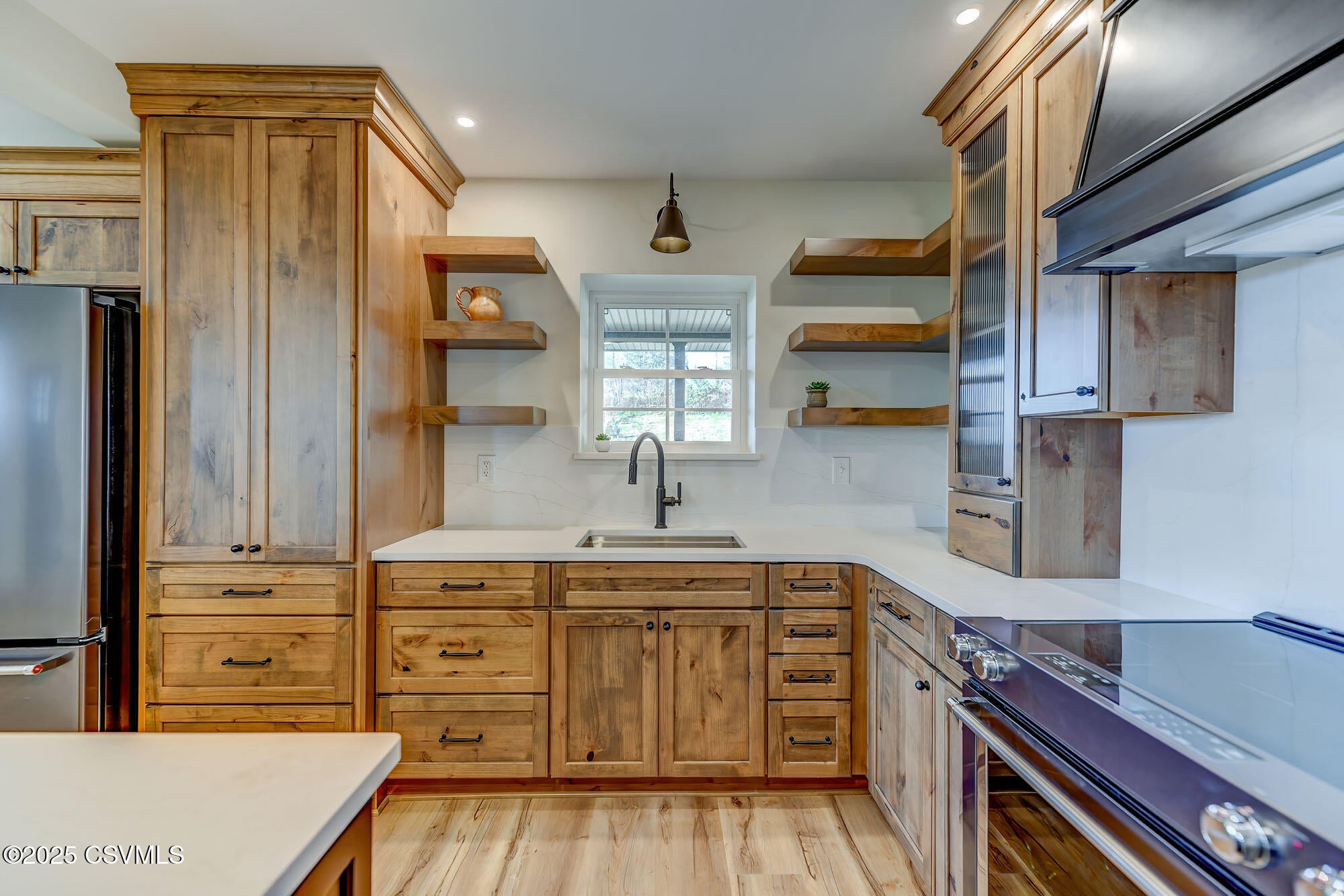 Berwick, Pennsylvania, 18603, United States, 4 Bedrooms Bedrooms, ,2 BathroomsBathrooms,Residential,For Sale,1993834