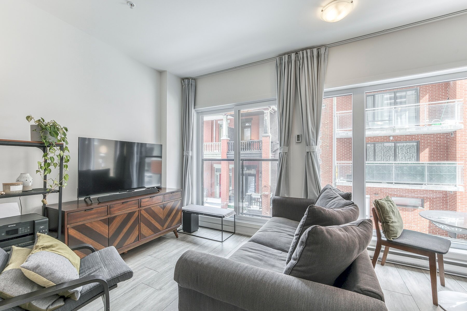  Downtown Pied-à-terre - 物件實景