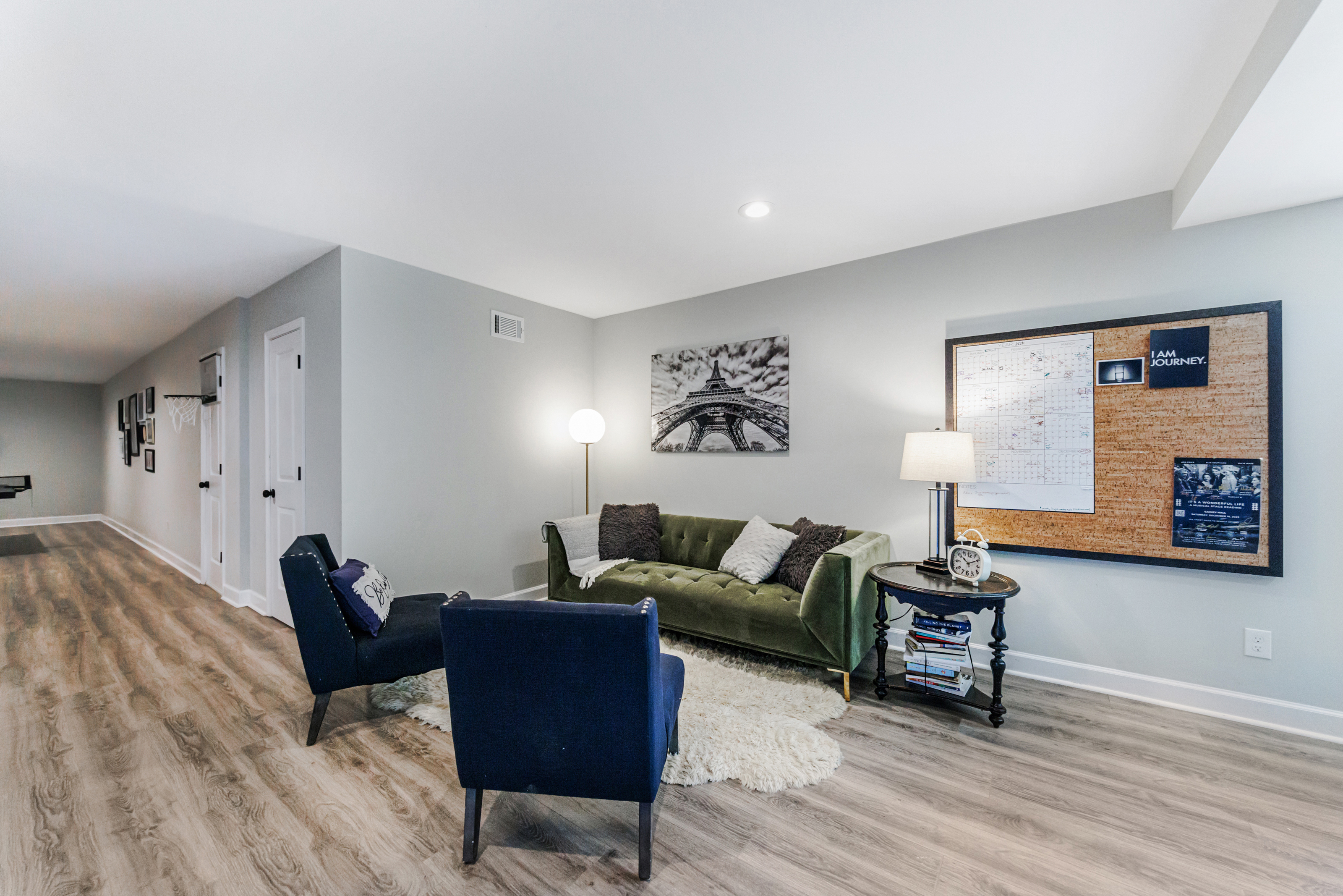  Stunning Fully Renovated Oasis on 2.4+/- Acres - 物件實景