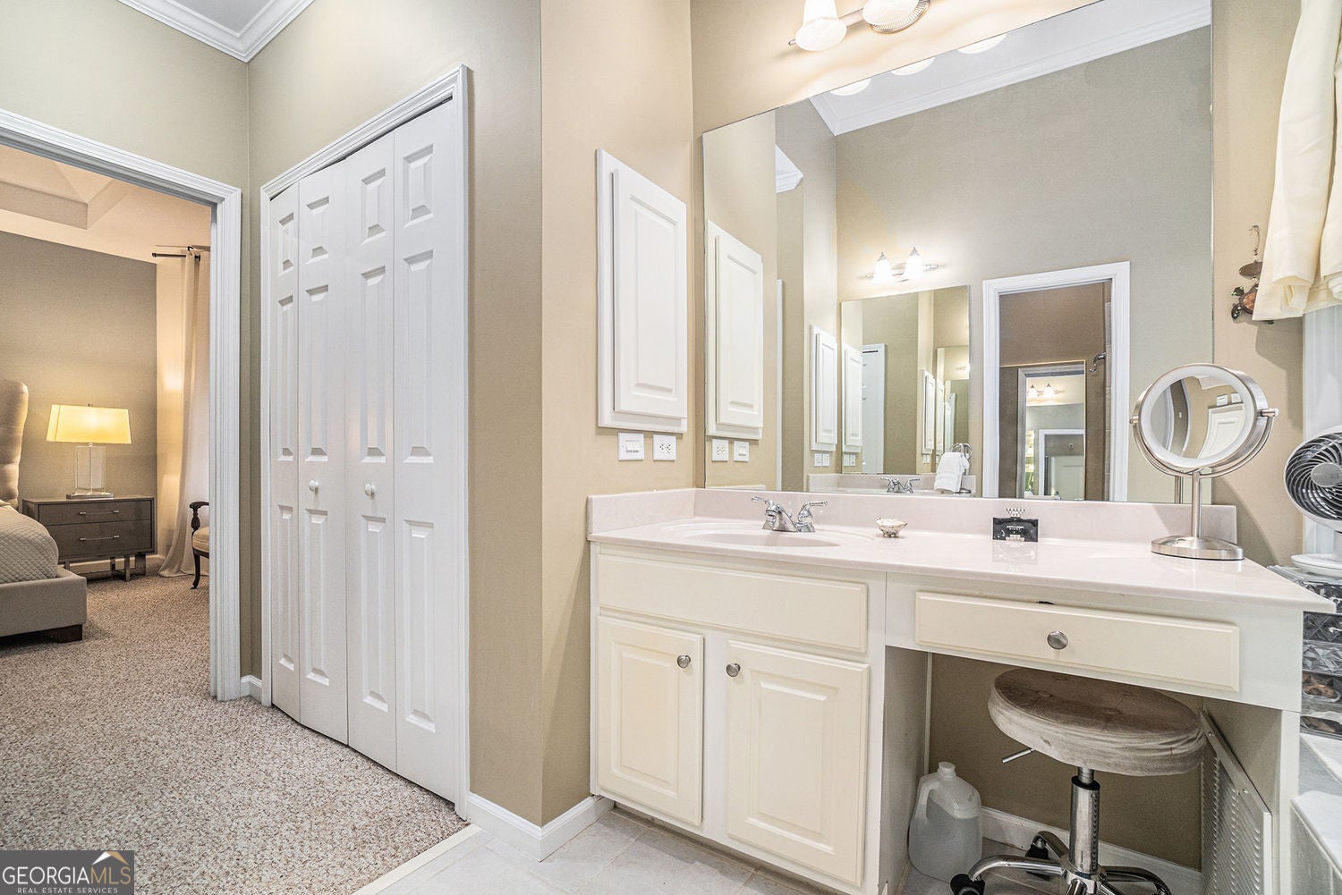 Mableton, Georgia, 30126, United States, 5 Bedrooms Bedrooms, ,4 BathroomsBathrooms,Residential,For Sale,1905139