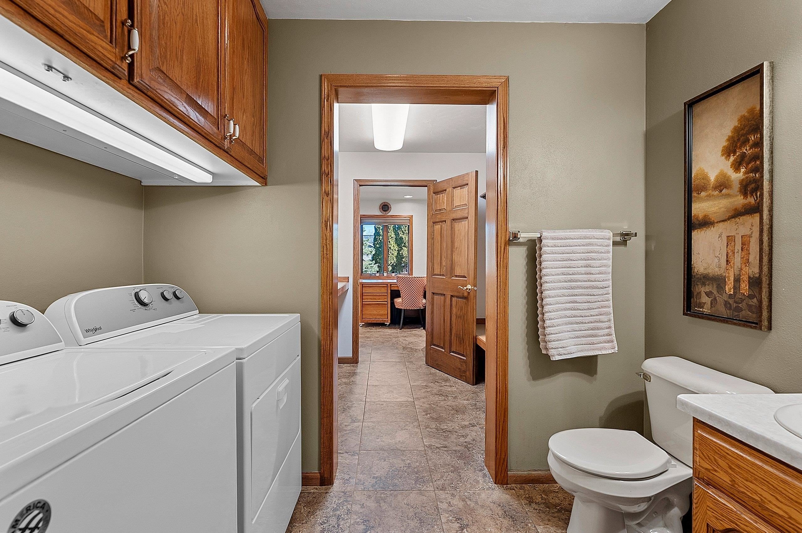 GREEN BAY, Wisconsin, 54313, United States, 4 Bedrooms Bedrooms, ,4 BathroomsBathrooms,Residential,For Sale,2048613