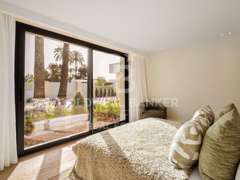 Marbella, Andalusia, ES, 6 Bedrooms Bedrooms, ,6 BathroomsBathrooms,Residential,For Sale,1838055