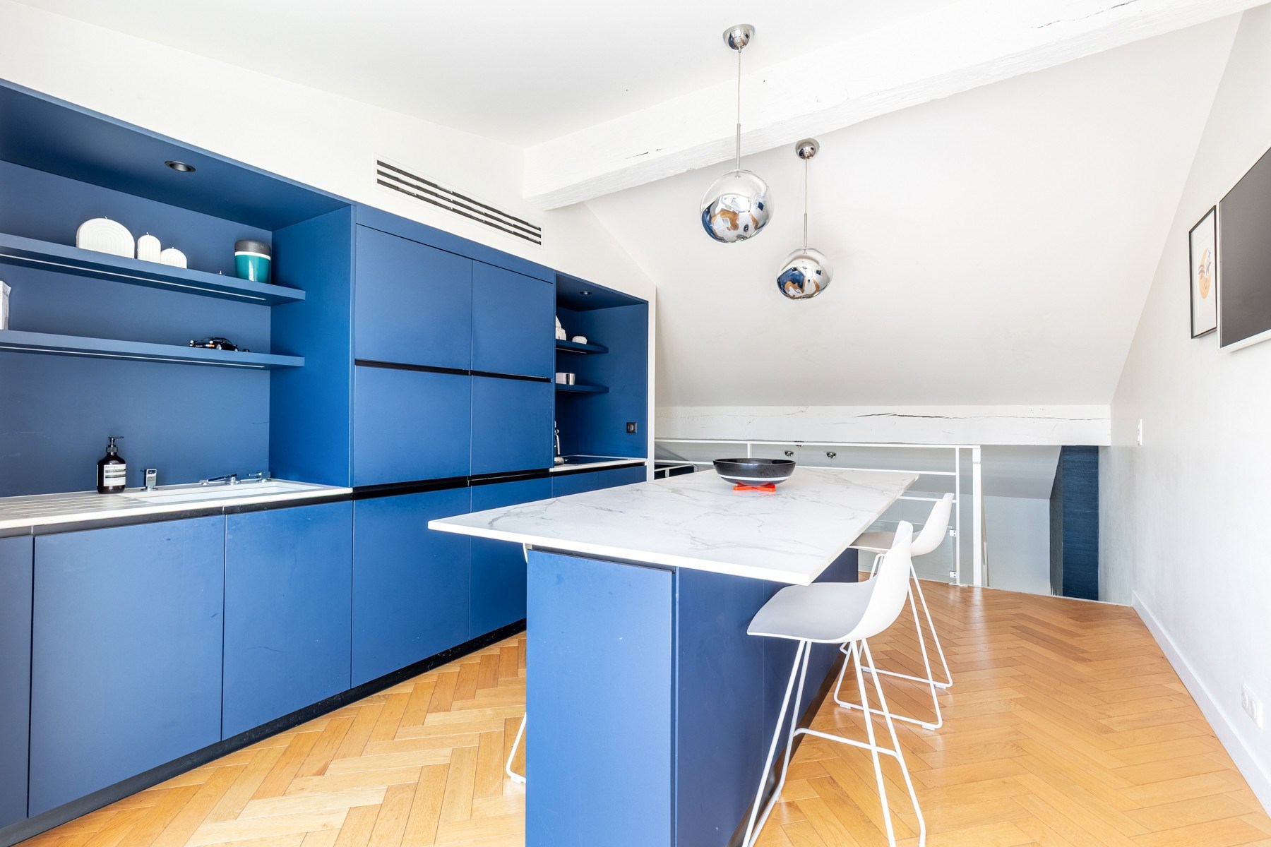  BORDEAUX TRIANGLE – EXCEPTIONAL TOP-FLOOR APARTMENT WITH ROOFTOP TERRACE AND EL… - 物件實景