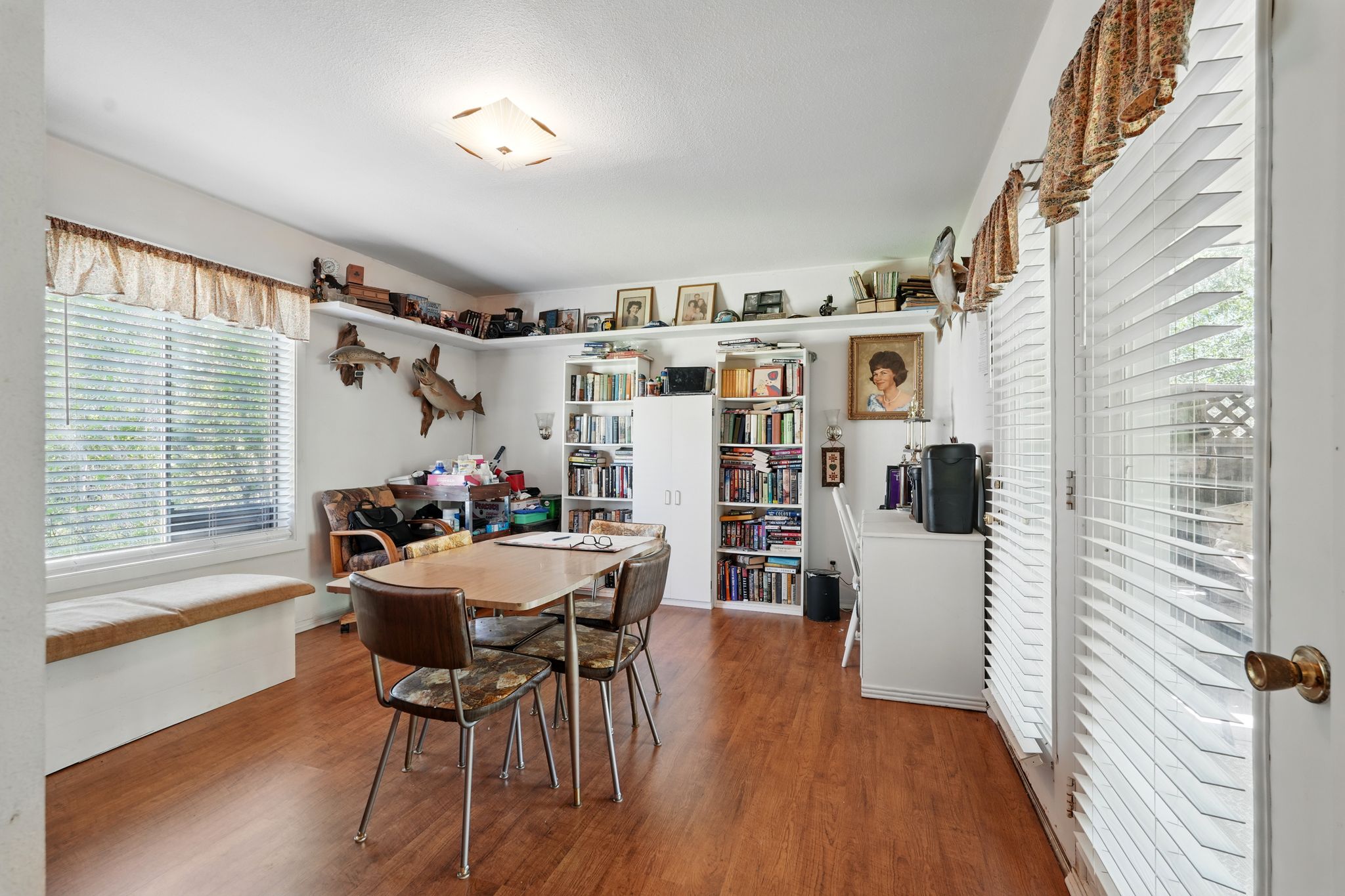 Sagle, Idaho, 83860, United States, 4 Bedrooms Bedrooms, ,2 BathroomsBathrooms,Residential,For Sale,1931932
