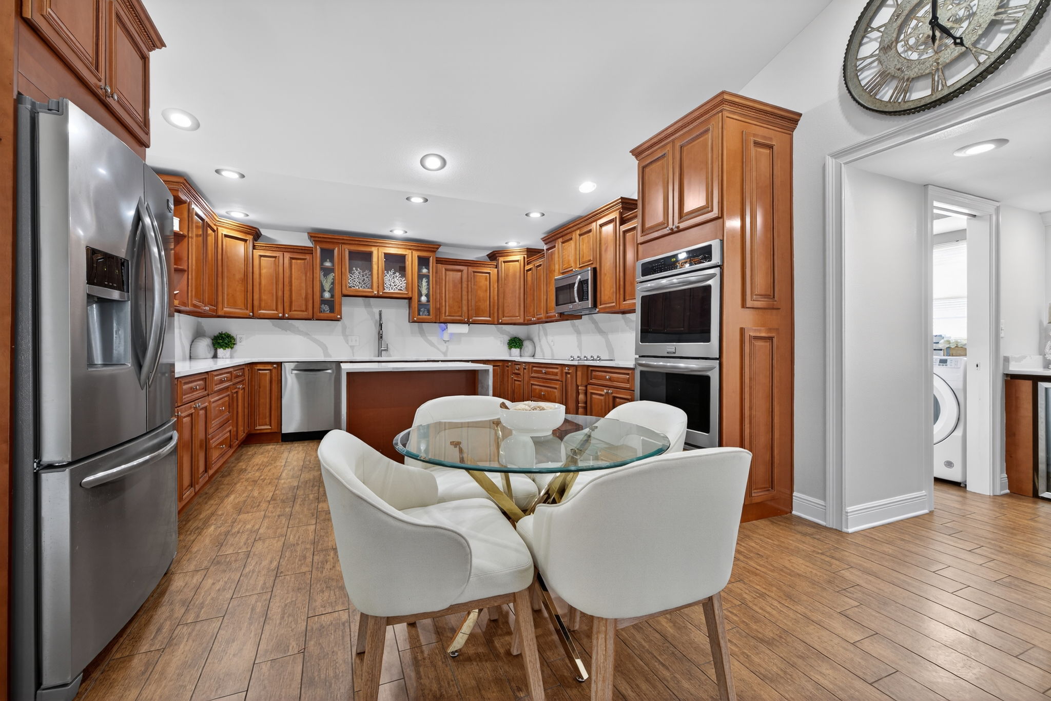 Tampa, Florida, 33615, United States, 4 Bedrooms Bedrooms, ,4 BathroomsBathrooms,Residential,For Sale,2005778