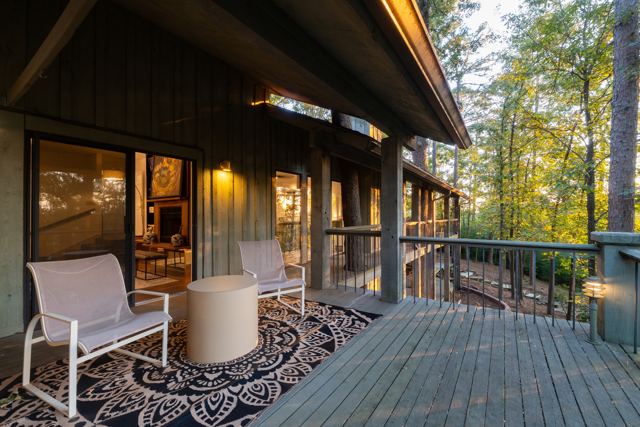 Clarksville, Arkansas, 72830, United States, 5 Bedrooms Bedrooms, ,5 BathroomsBathrooms,Residential,For Sale,1975281