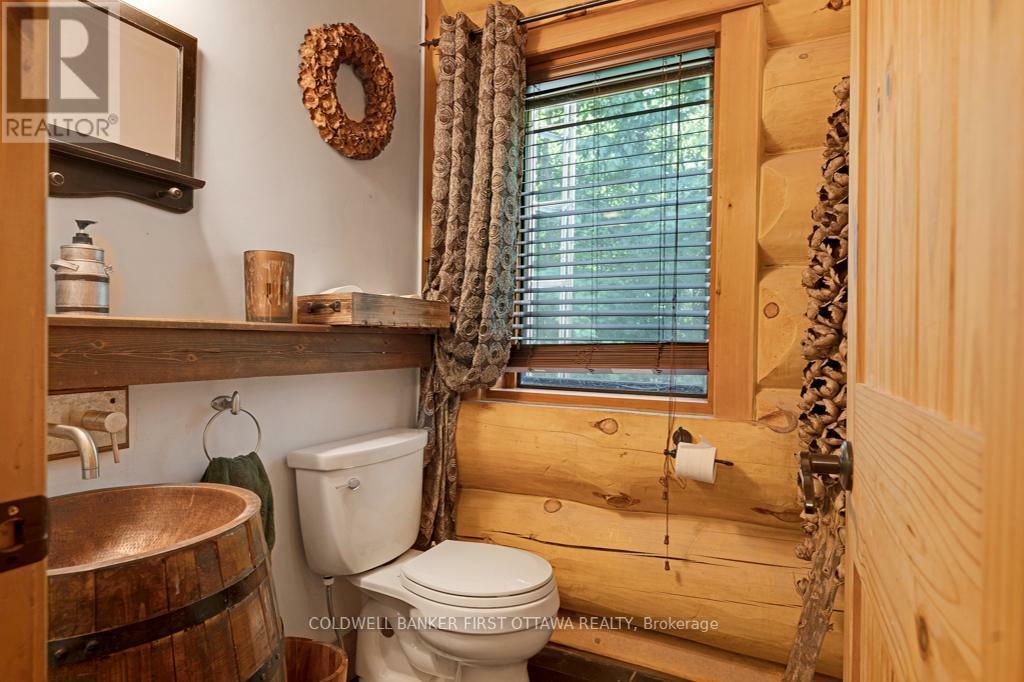 MISSISSIPPI MILLS, Ontario, K0A 2X0, CA, 4 Bedrooms Bedrooms, ,2 BathroomsBathrooms,Residential,For Sale,1865554