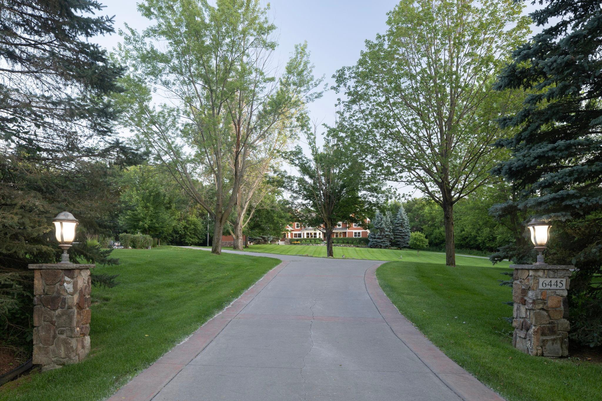 Minnetrista, Minnesota, 55364, United States, 5 Bedrooms Bedrooms, ,5 BathroomsBathrooms,Residential,For Sale,1891074