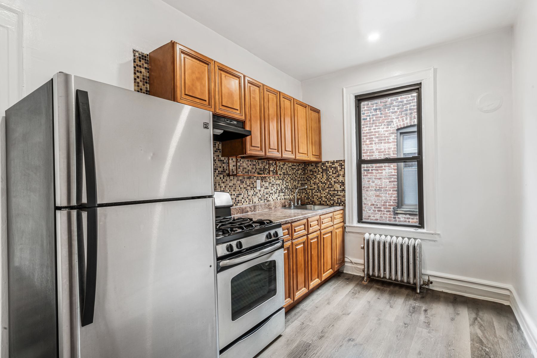  36-25 30th Street, Long Island City, NY 11106 - 物件實景