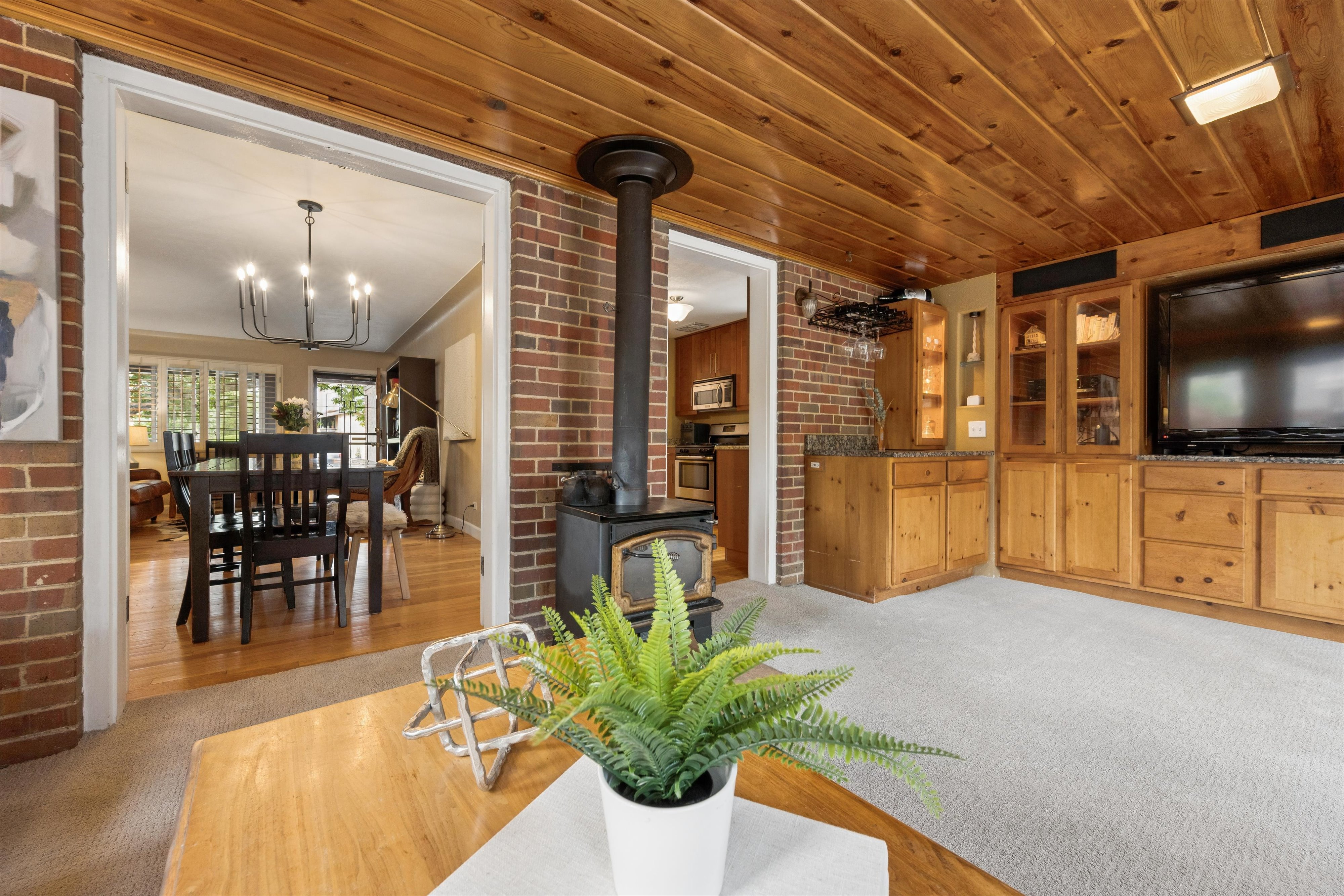  Beautifully Updated Brick Ranch One Block from Sloans Lake - 物件實景