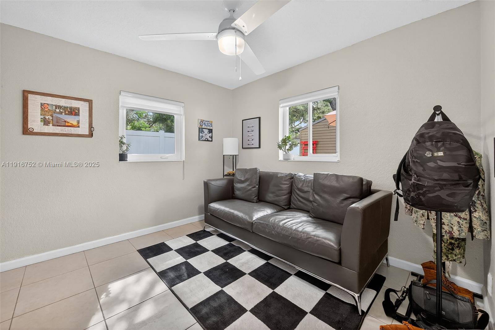 Hollywood, Florida, 33024, United States, 3 Bedrooms Bedrooms, ,2 BathroomsBathrooms,Residential,For Sale,1995844