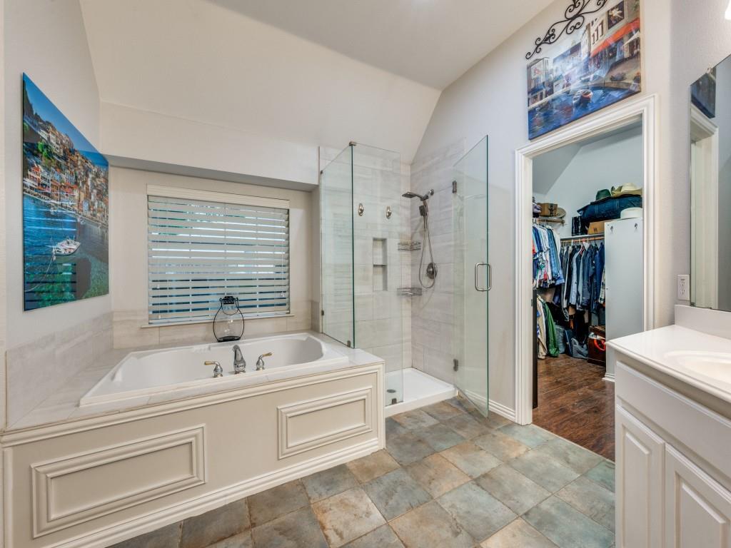 Lewisville, Texas, 75056, United States, 4 Bedrooms Bedrooms, ,4 BathroomsBathrooms,Residential,For Sale,1859646