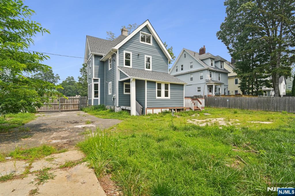 Orange, New Jersey, 07050, United States, 4 Bedrooms Bedrooms, ,5 BathroomsBathrooms,Residential,For Sale,1917747
