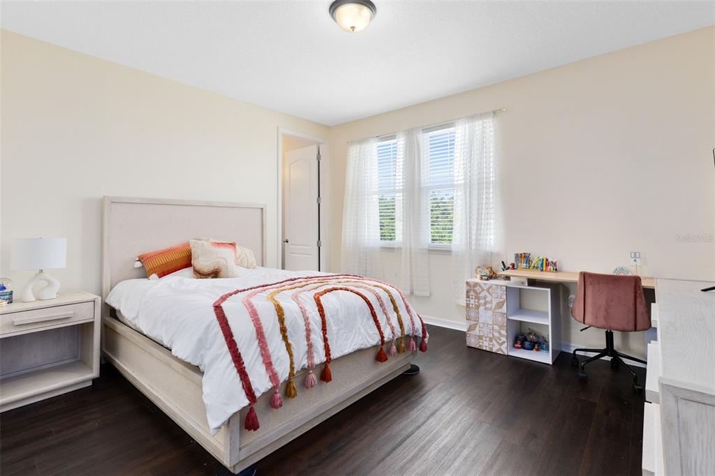 St Cloud, Florida, 34769, United States, 5 Bedrooms Bedrooms, ,4 BathroomsBathrooms,Residential,For Sale,1856110